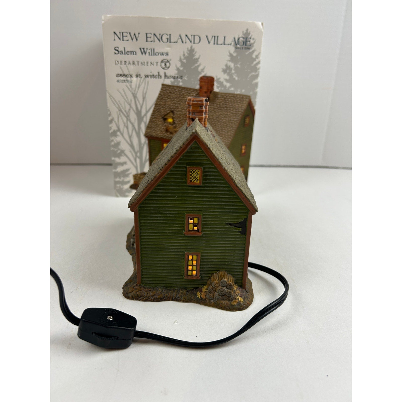 Department 56 Essex St Witch House #4025362 New England Village 2012