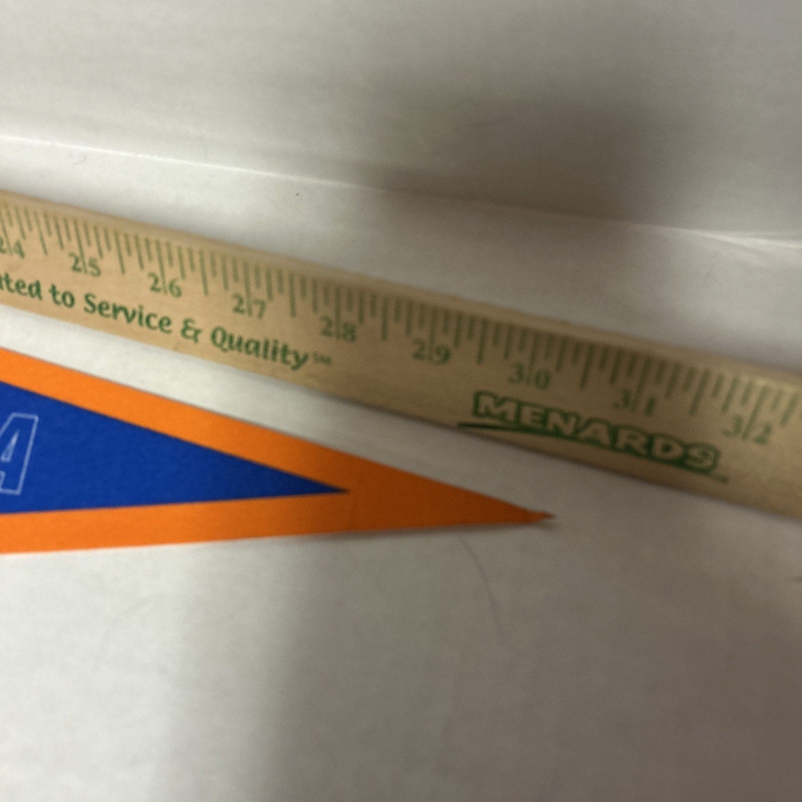 New York Knickerbockers Felt Pennant NBA Basketball 30” X 12”