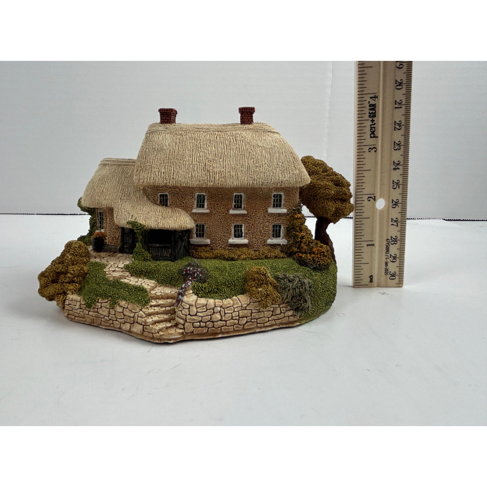 Lilliput Lane Limerick House 1989 Irish Collection Cottage w Box & Deed