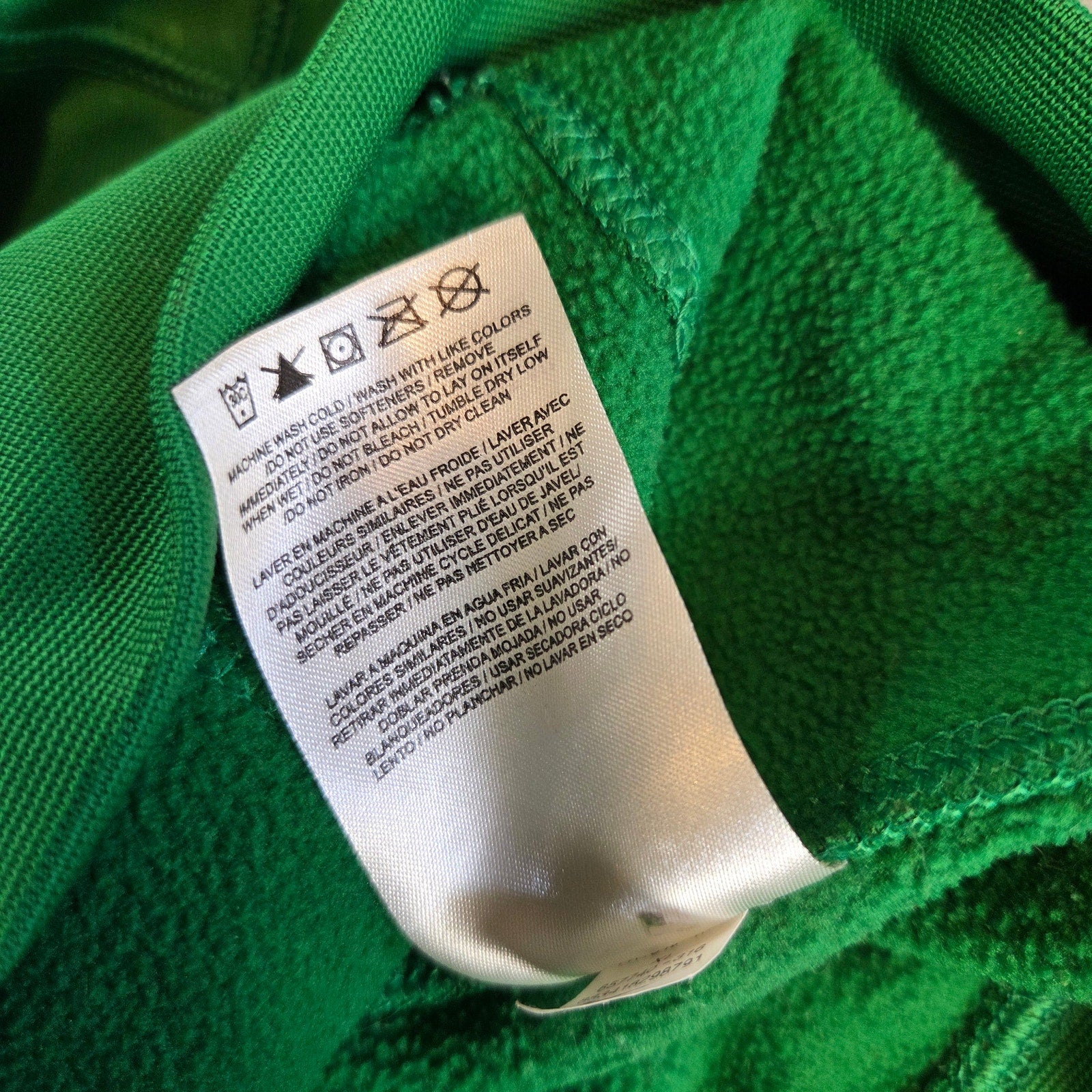 Nike Therma-Fit Hoodie XL Green Rare Graphic Insect Skull Logo Pullover