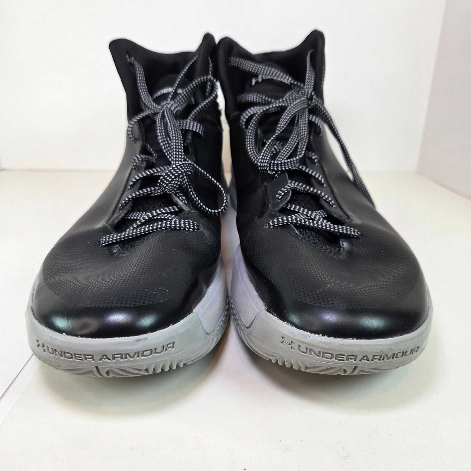 Under Armour Lockdown 2 Basketball Shoes Men’s Size 13 Black/Grey 1303265-003