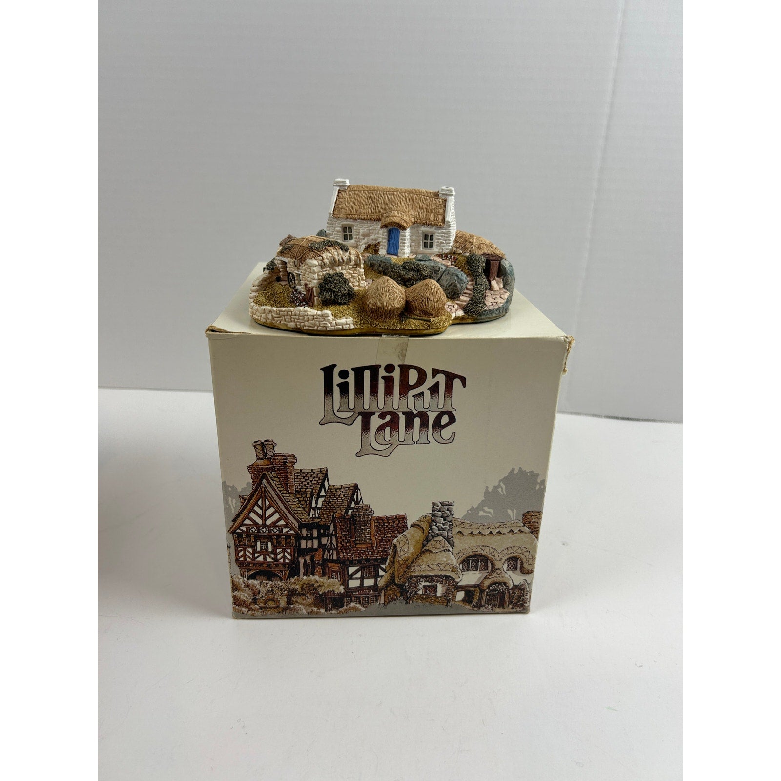Lilliput Lane Ballykerne Croft Cottage 1989 Irish Collection Boxed with Deed