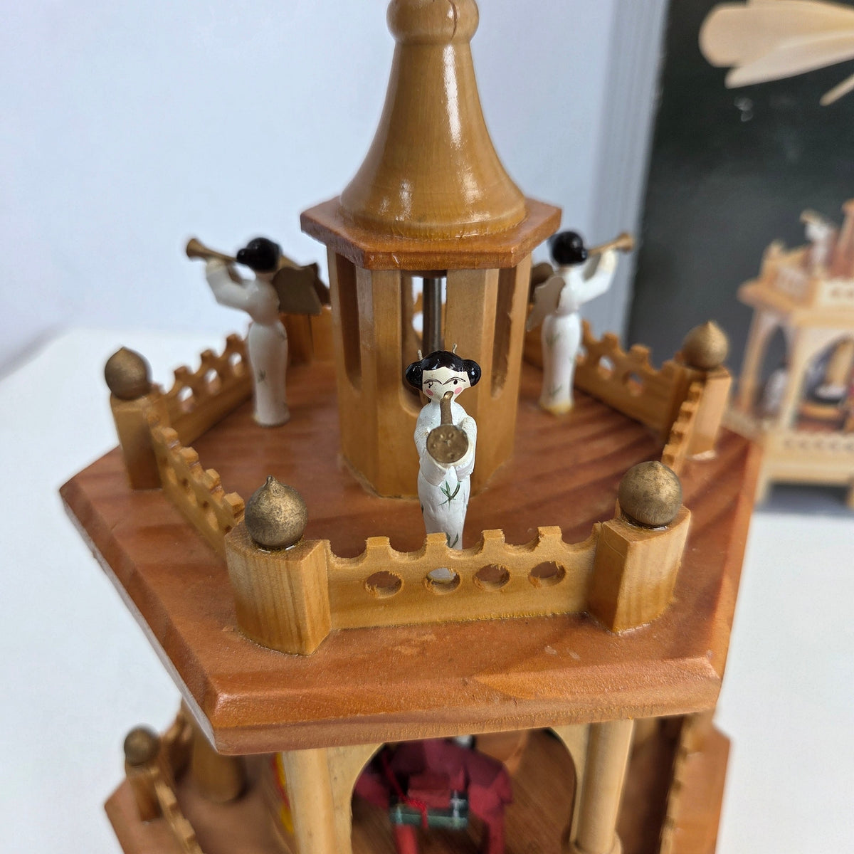 Silvestri Hand Crafted Wood 2 Tier Nativity Christmas Pyramid Box 13" Vintage