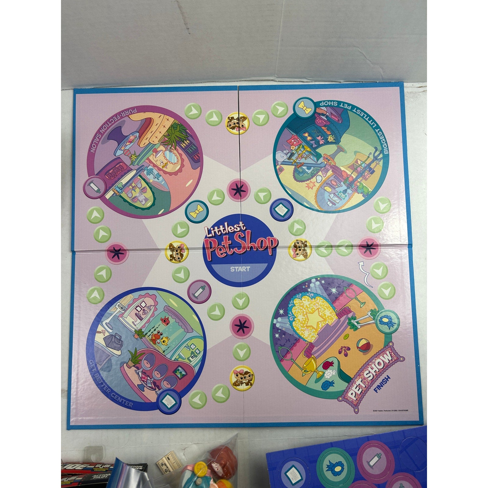 Littlest Pet Shop Game Prettiest Pet Show 2007 MB Hasbro complete