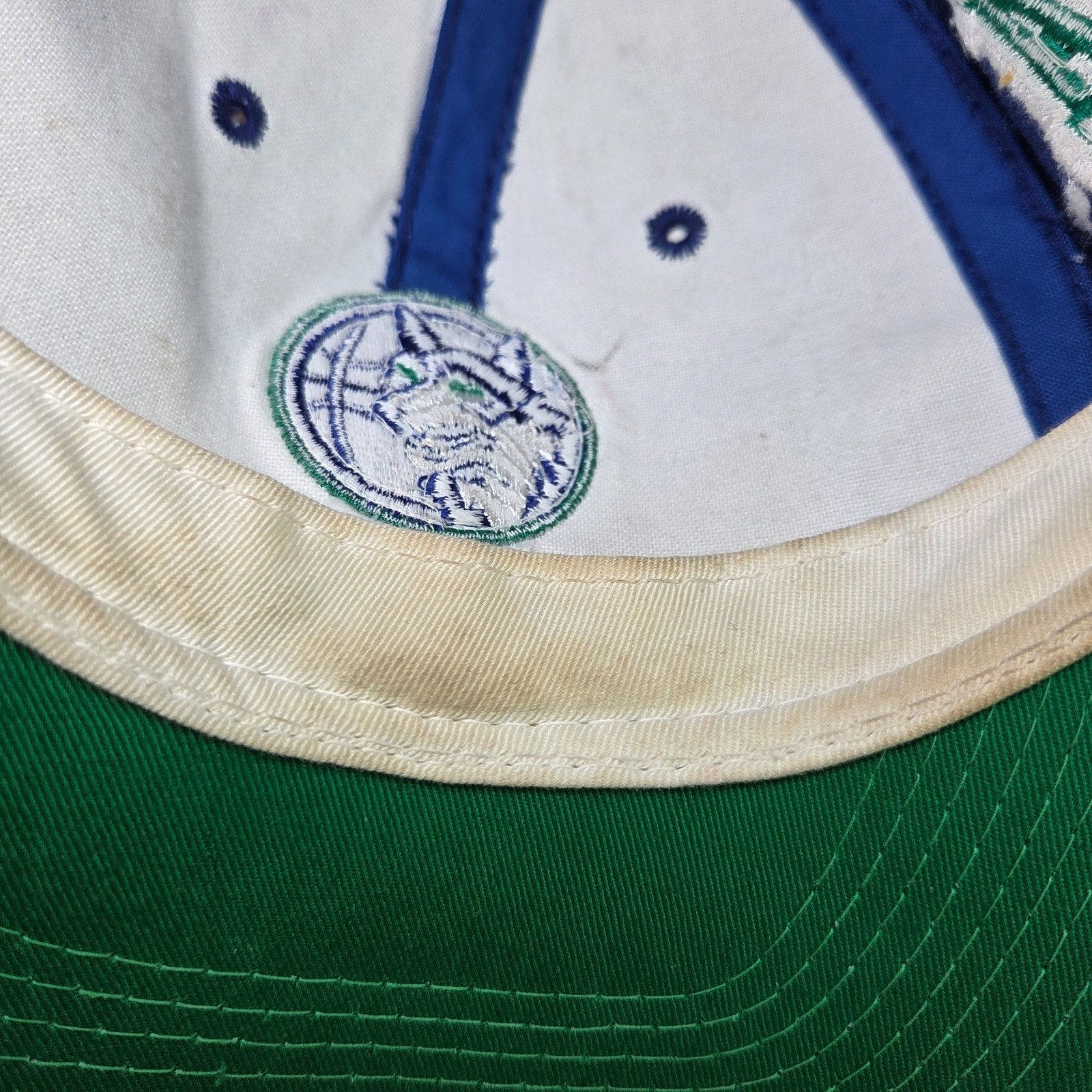 Vintage 90s Minnesota Timberwolves Snapback Hat Sports Specialties Korea OSFA