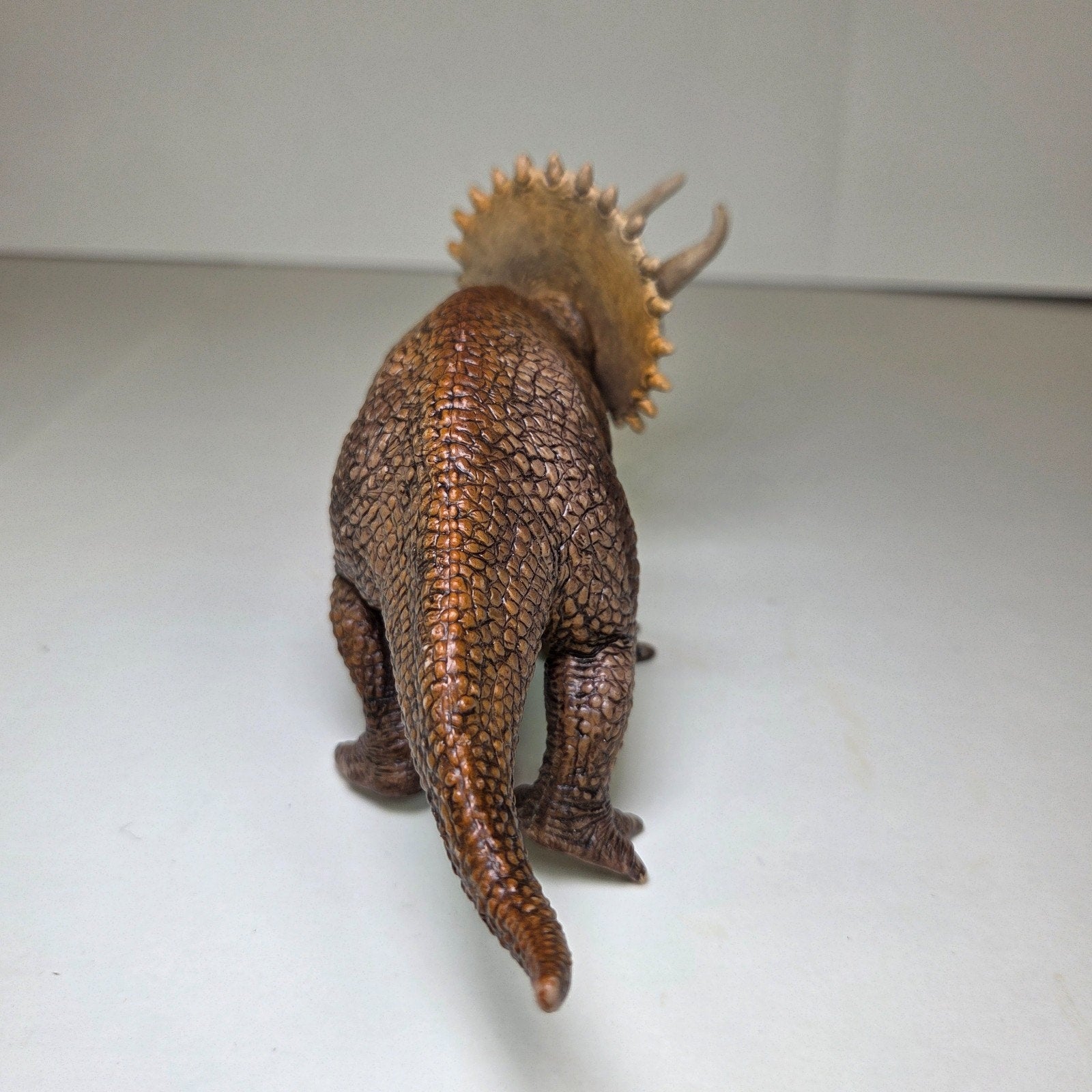 Schleich Triceratops 14522 Dinosaur Figure 2012 Retired World of History 8"