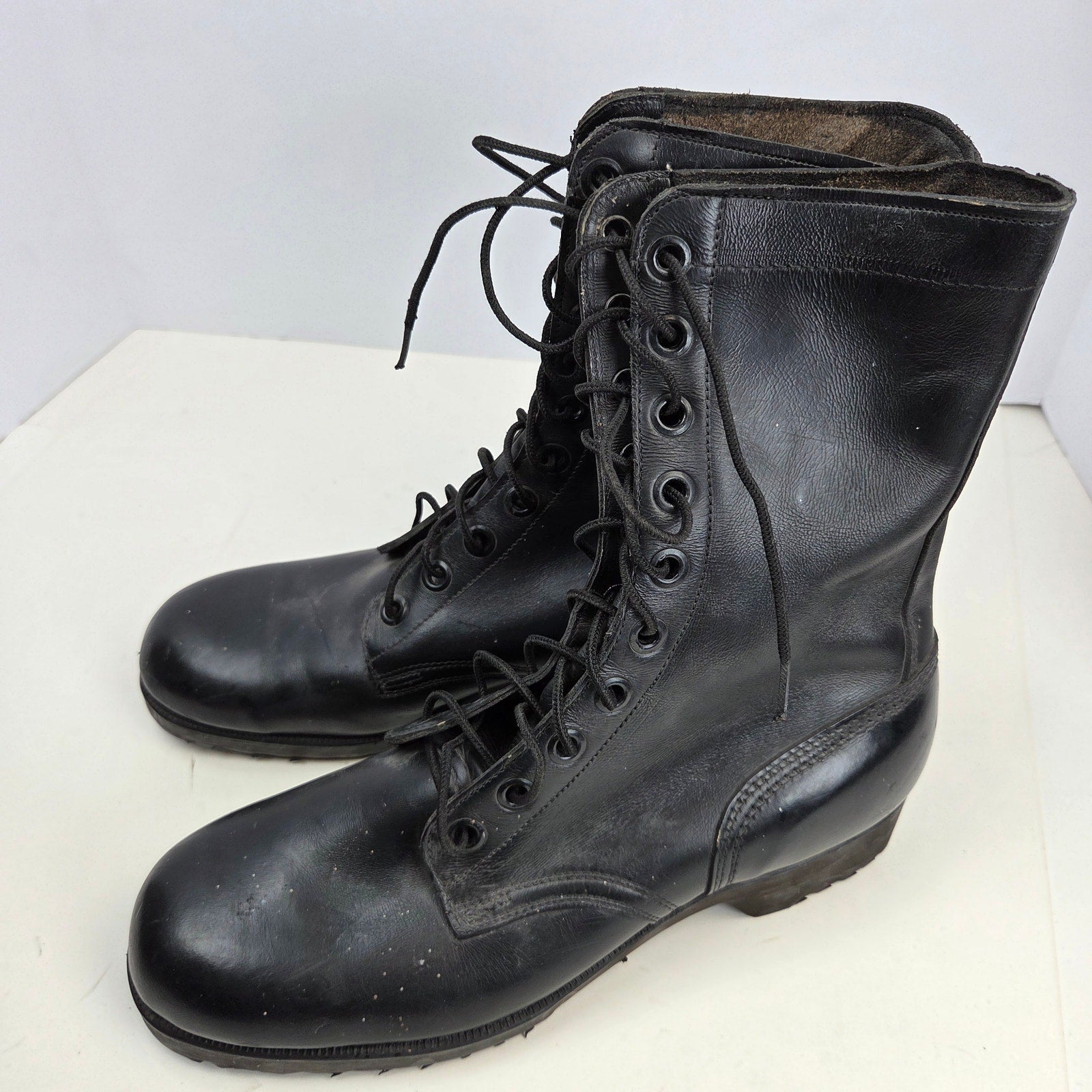 Vintage 1971 USGI Combat Boots 10R Black Leather Vietnam Era Ro-Search Sole