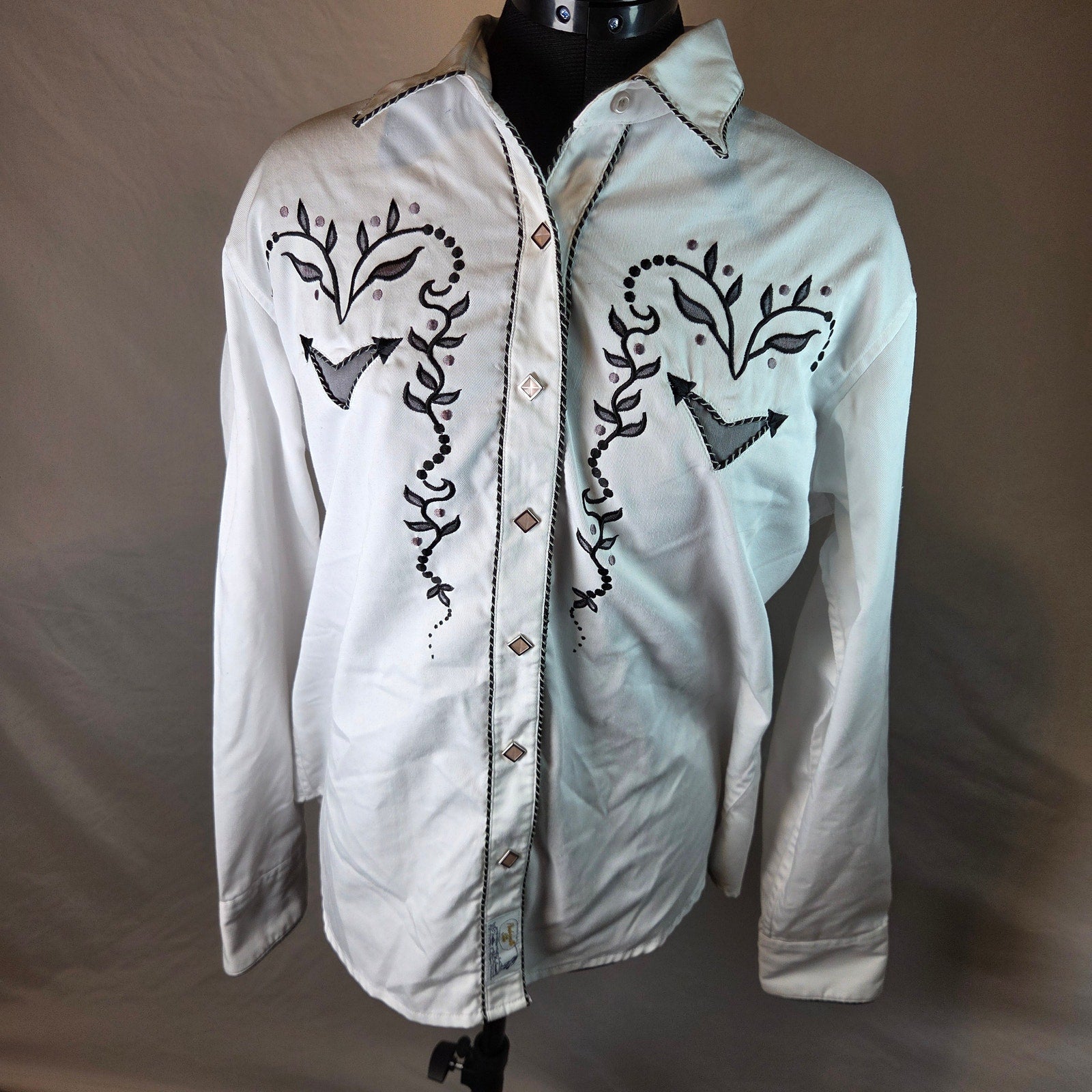 Panhandle Slim Women's XL Retro Western Embroidered Snap Shirt Style Cowgirl