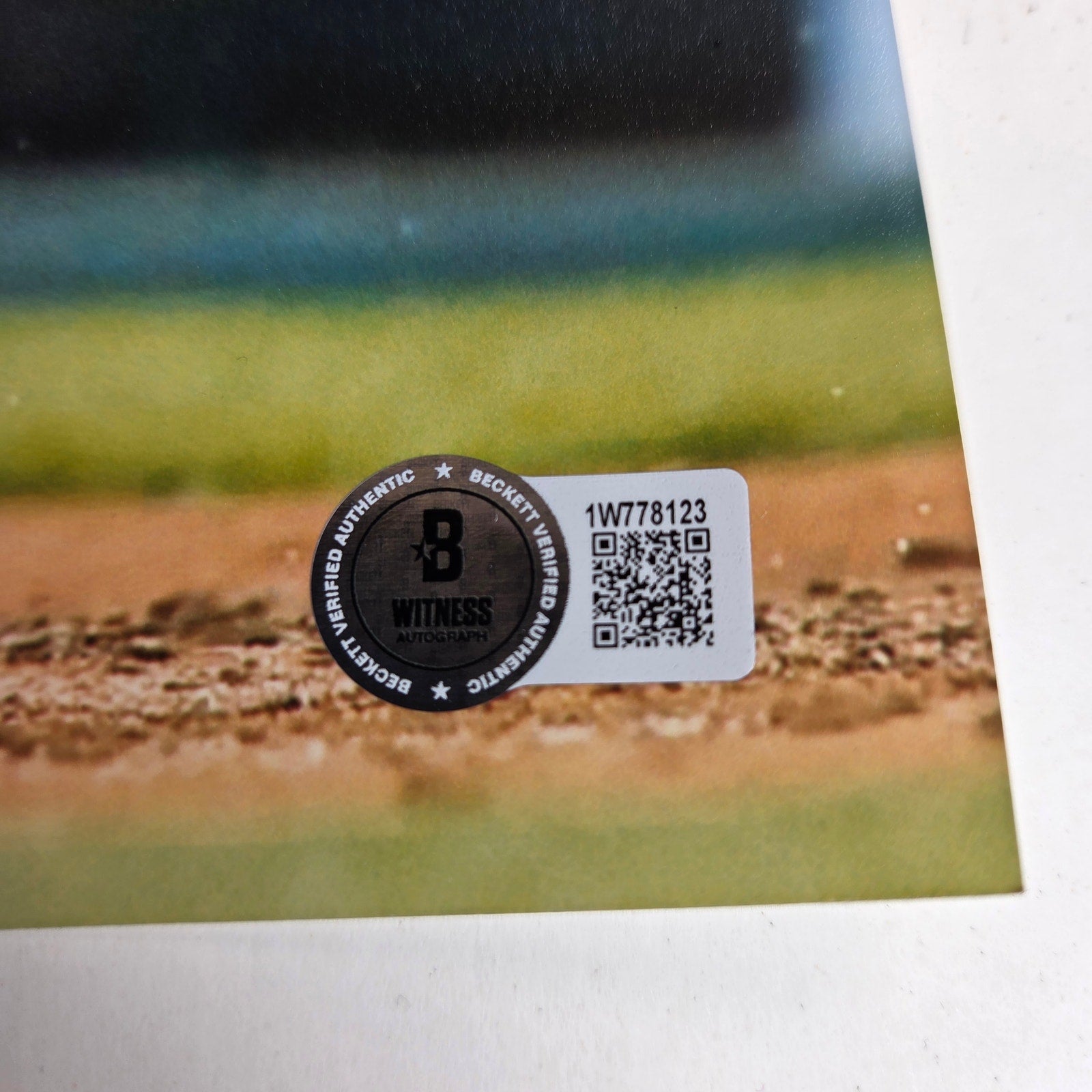 Jung Hoo Lee Signed Lee 51 16x20 San Francisco Giants Photo BAS Witness COA