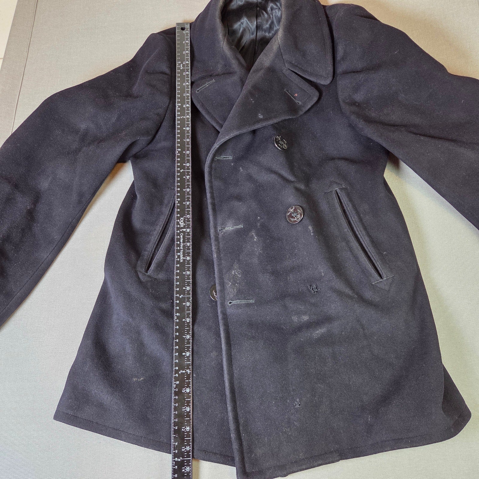 U.S. Navy Wool Kersey Peacoat Mens 38R Vietnam Era 1968–1972