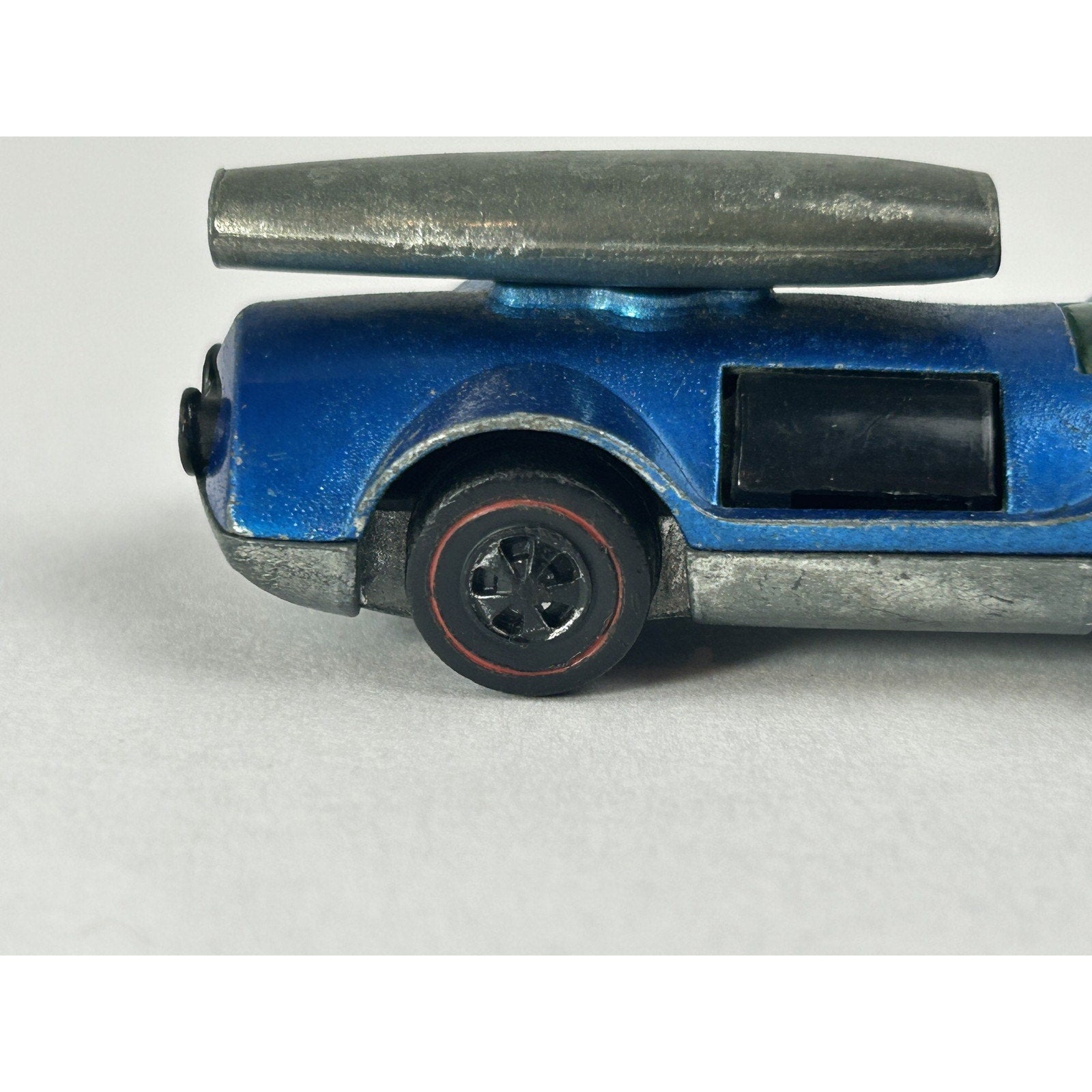 Vintage Hot Wheels Peeping Bomb Redline 1970 Mattel Hong Kong Loose Car Pin
