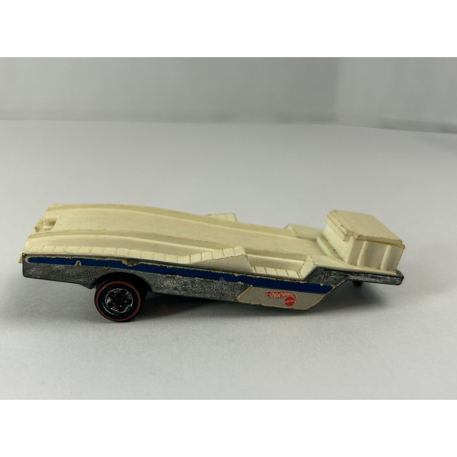 Vintage Hot Wheels 1970 The Heavyweights Redline Car Hauler