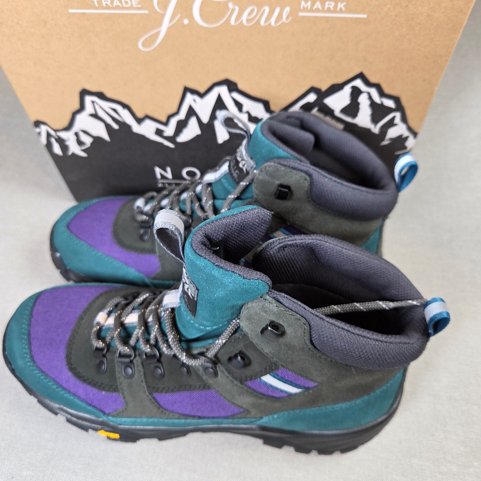 J.Crew Nordic Hiker Boots AZ842 Vibram Purple Multi Size 10 New Box