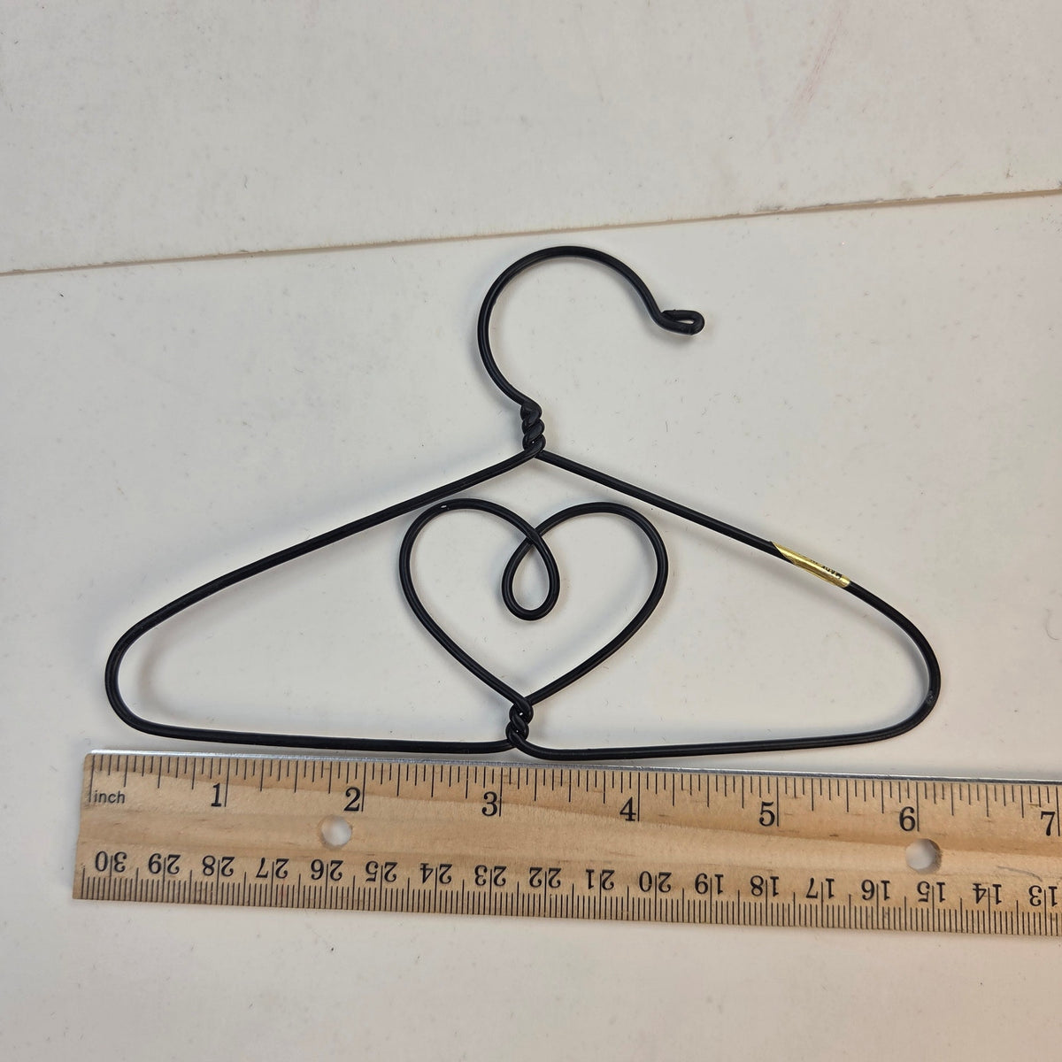 Vintage Pleasant Company American Girl Doll Hangers Lot of 6 Heart Wire Plastic