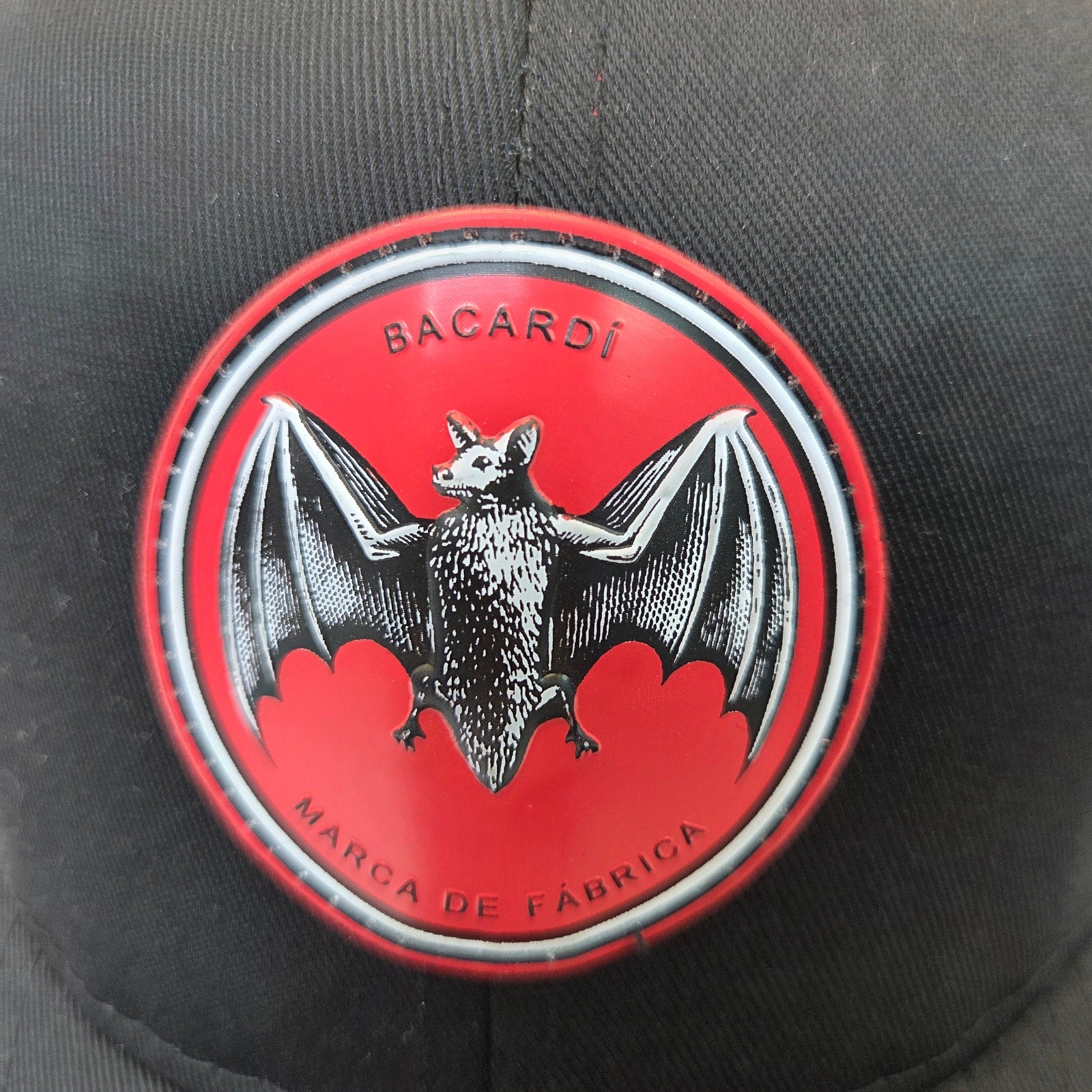 Bacardi Trucker Hat Mesh Snapback Black Red Bat Logo Marca De Fabrica 2021 OSFA