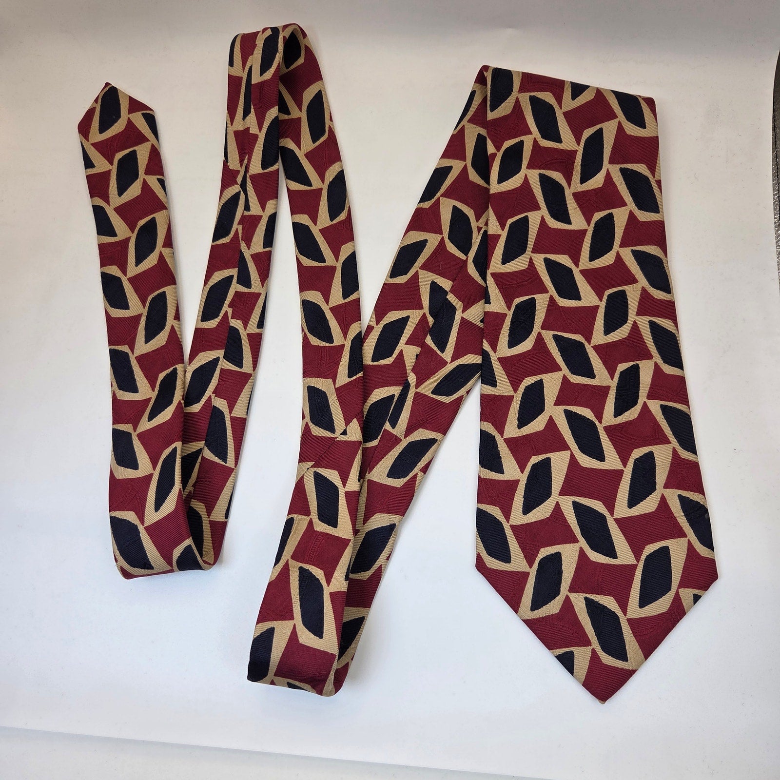 Bolgheri Italy Silk Abstract Geometric Wide Vintage Mens Necktie 4in