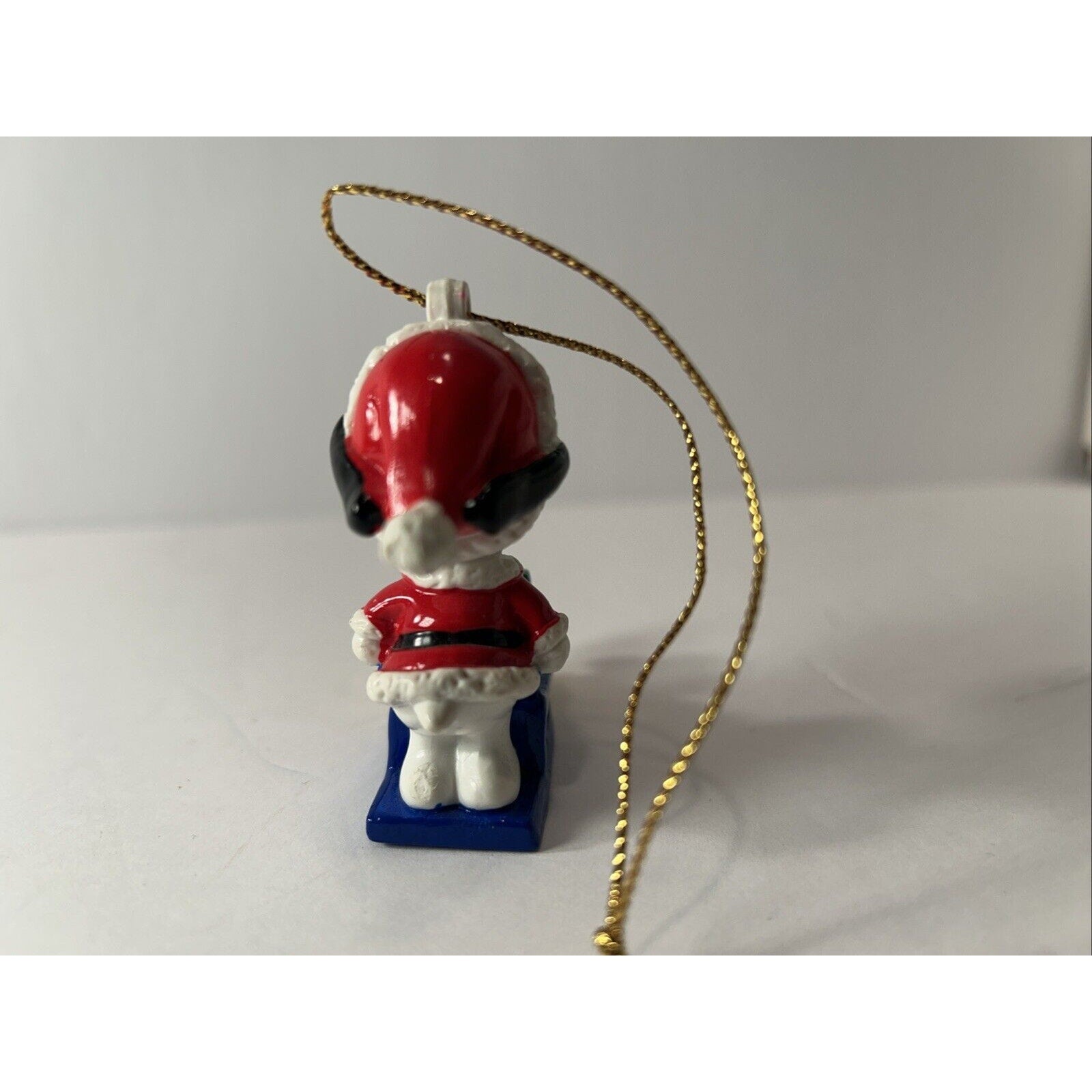 Santa Snoopy Ornament Sled Pulled By Woodstock & friends Peanuts - Loose