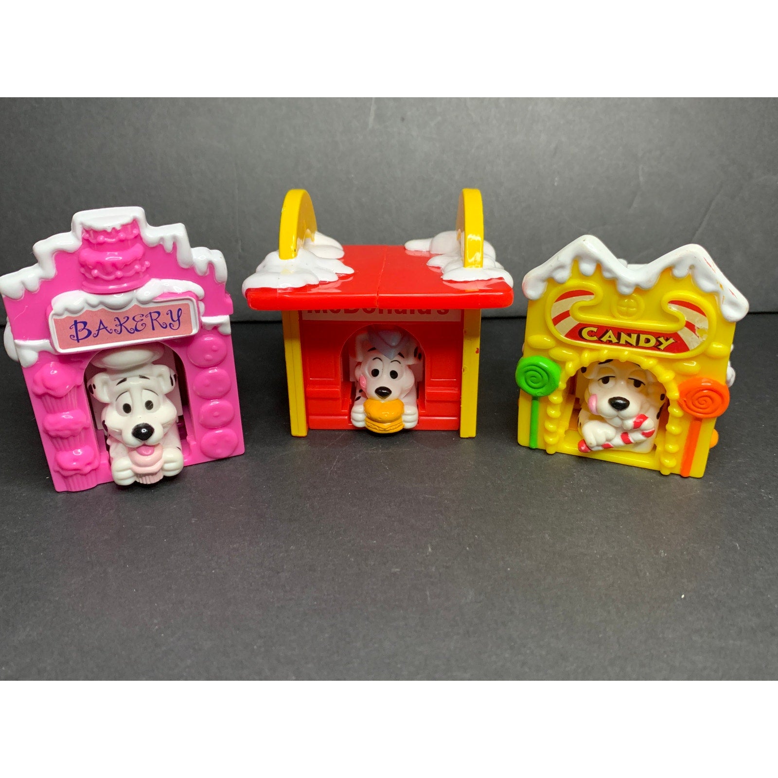 2000 Disney 102 Dalmatians McDonald's Happy Meal Dogs in Town