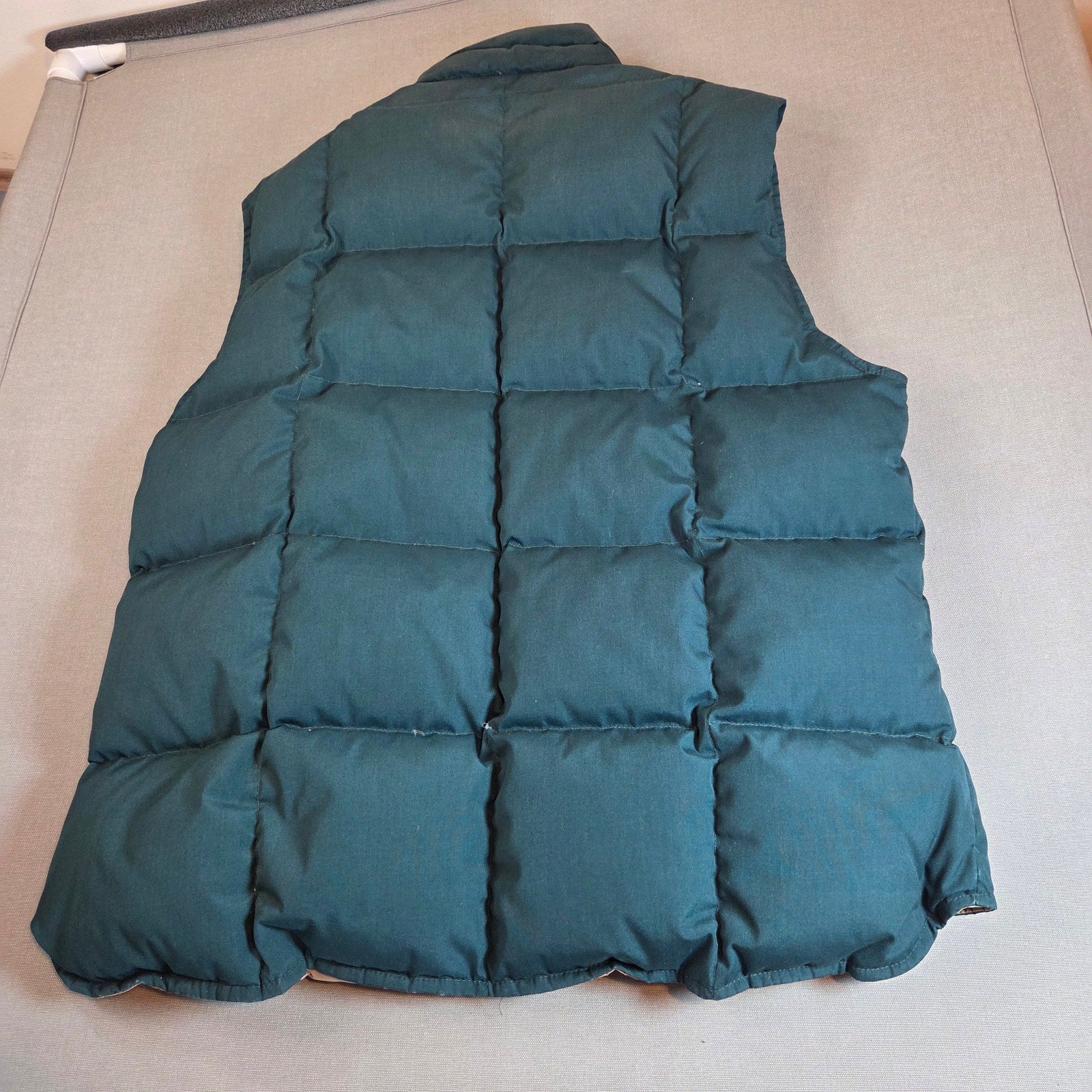 Vintage Eddie Bauer Goose Down Vest XL Made in USA Green Expedition 70s 80s