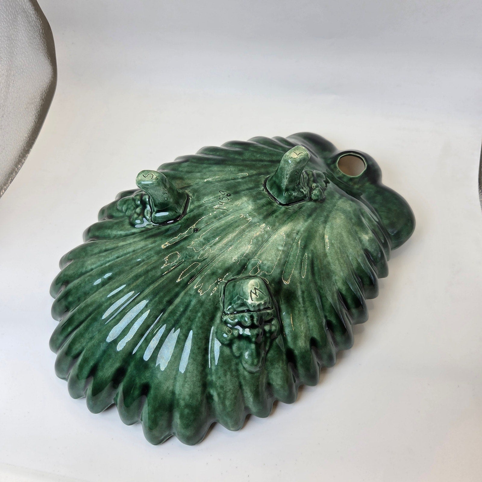 Vintage 1959 Green Glazed Shell Form Footed Art Pottery Dish Centerpiece 11in