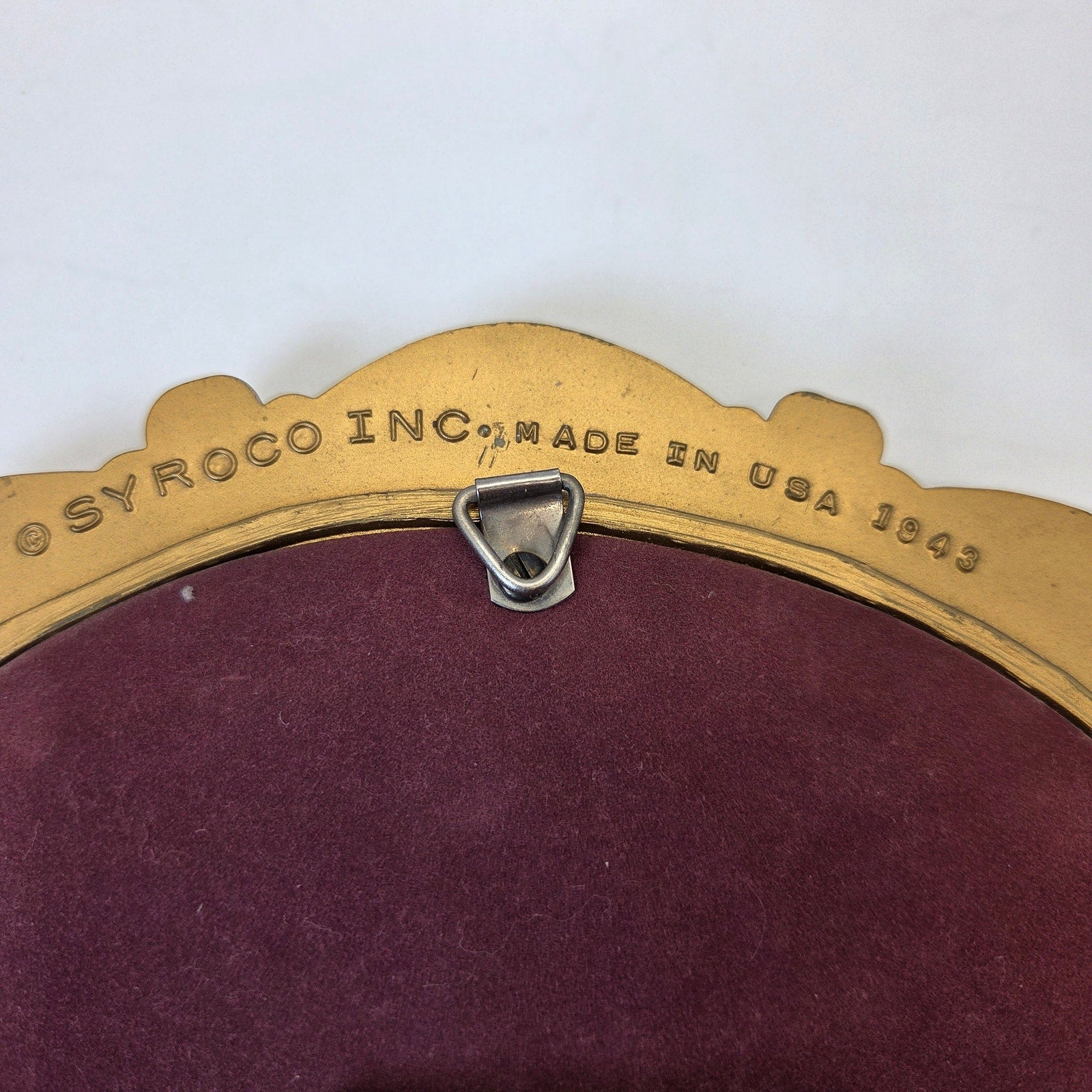 Syroco 1943 Gold Oval Bow Ribbon Vanity Table Mirror USA Wall Hanging VTG MCM