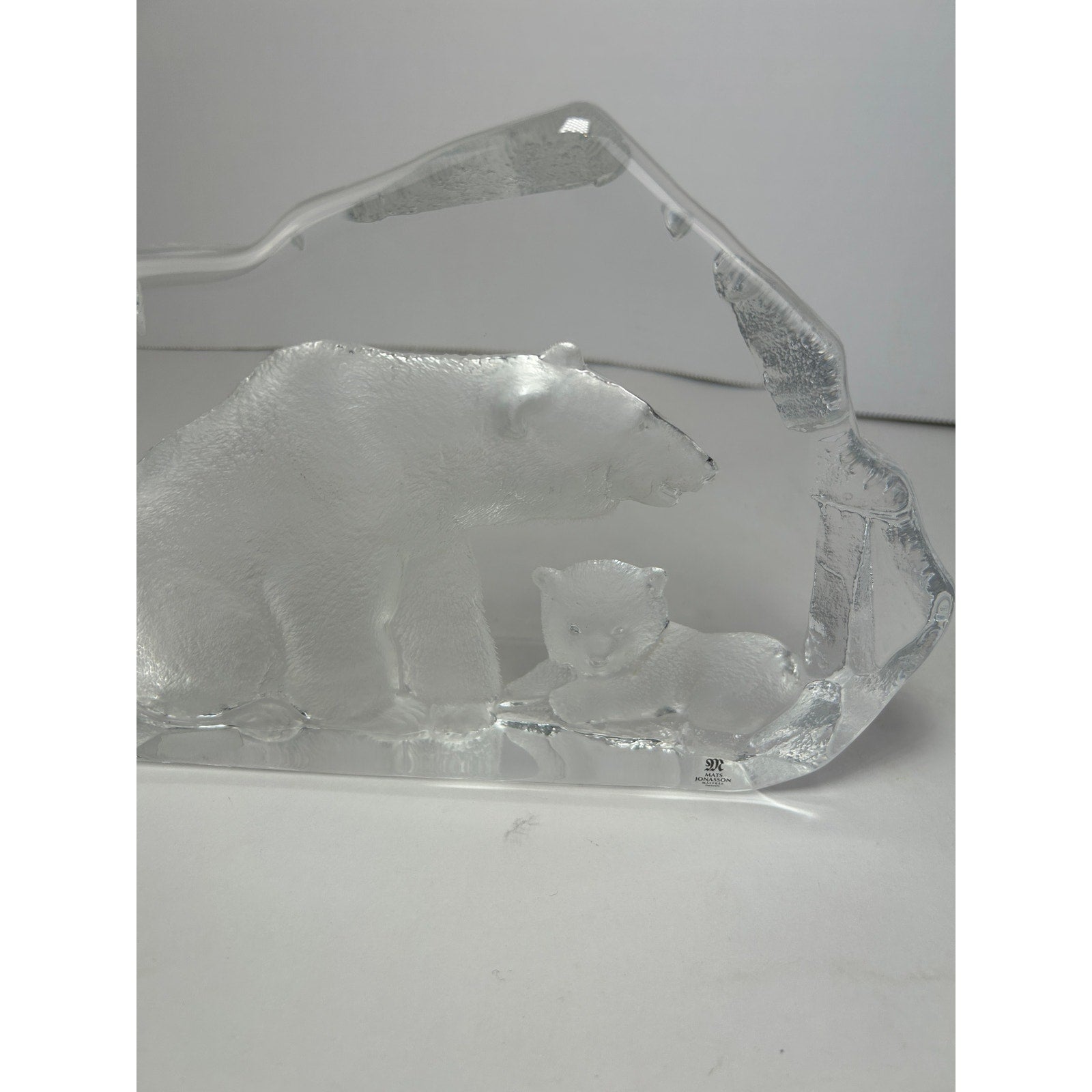 Mats Jonasson Maleras Sweden Crystal Polar Bear and Cub Heavy Glass Sculpture