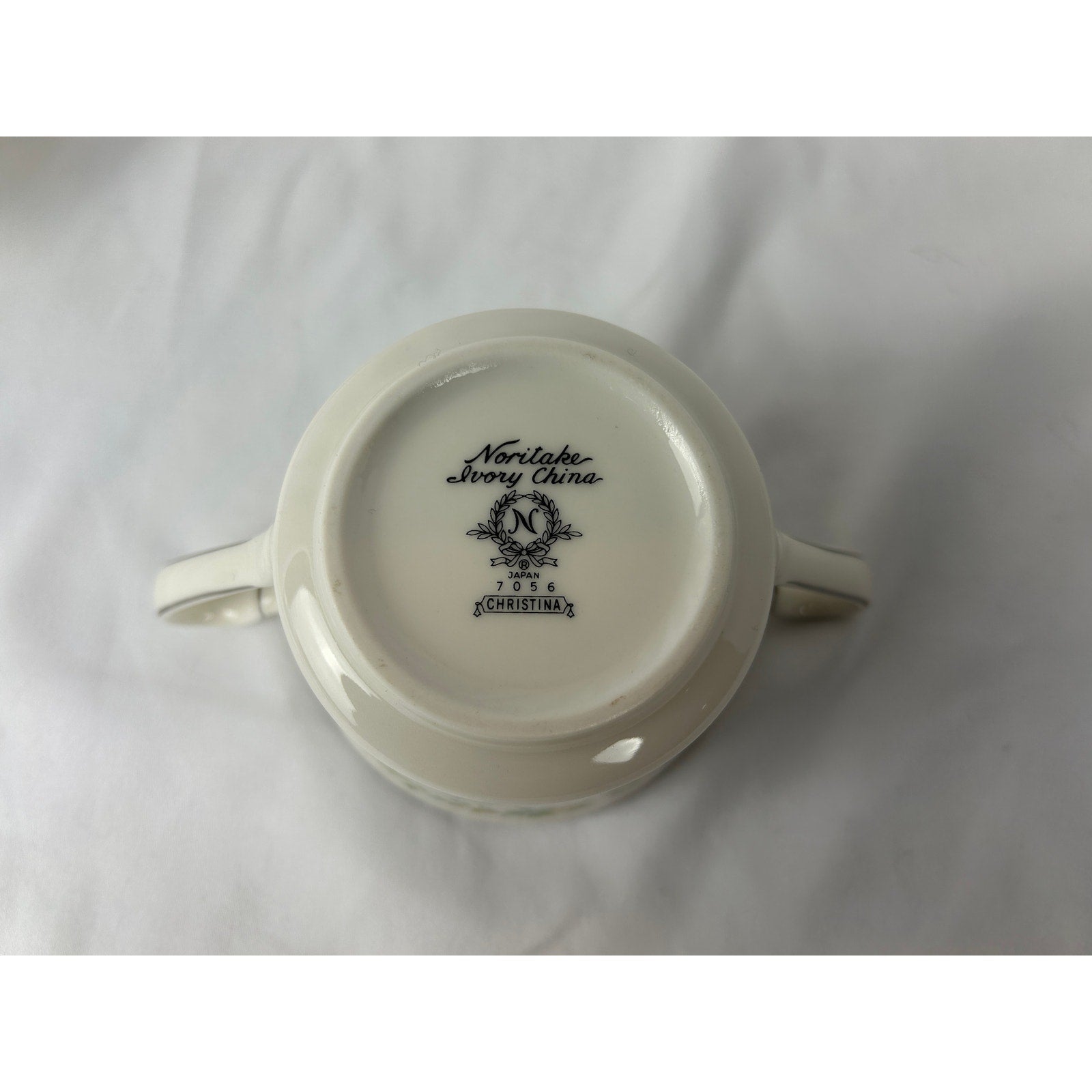 Noritake Christina 7056 Ivory China Lidded Sugar Bowl Floral Silver Trim