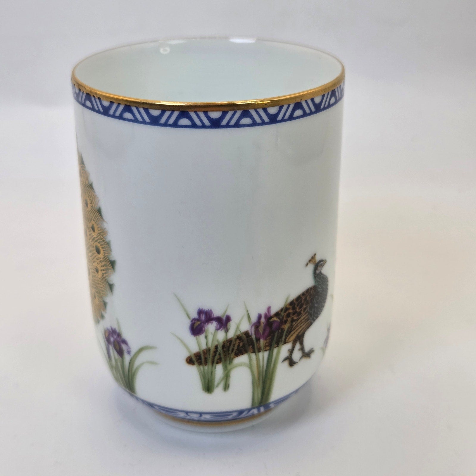 Franklin Porcelain 1985 Peacock Bird & Iris Japanese Porcelain Tea Cup Japan