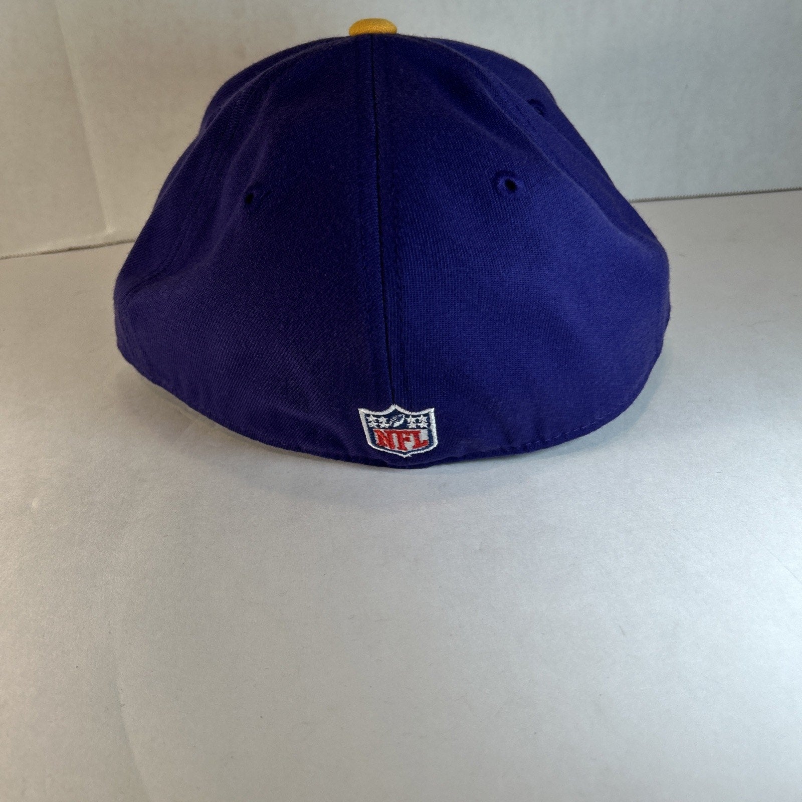Minnesota Vikings Reebok NFL Fitted Cap Purple Gold Size 7 3/4 Hat Retro Style