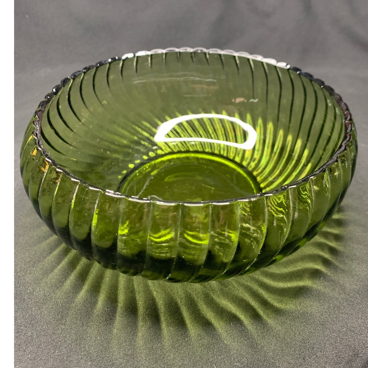 Vintage 1960s E.O. Brody M2000 Green Glass Ribbed Scalloped Bowl USA