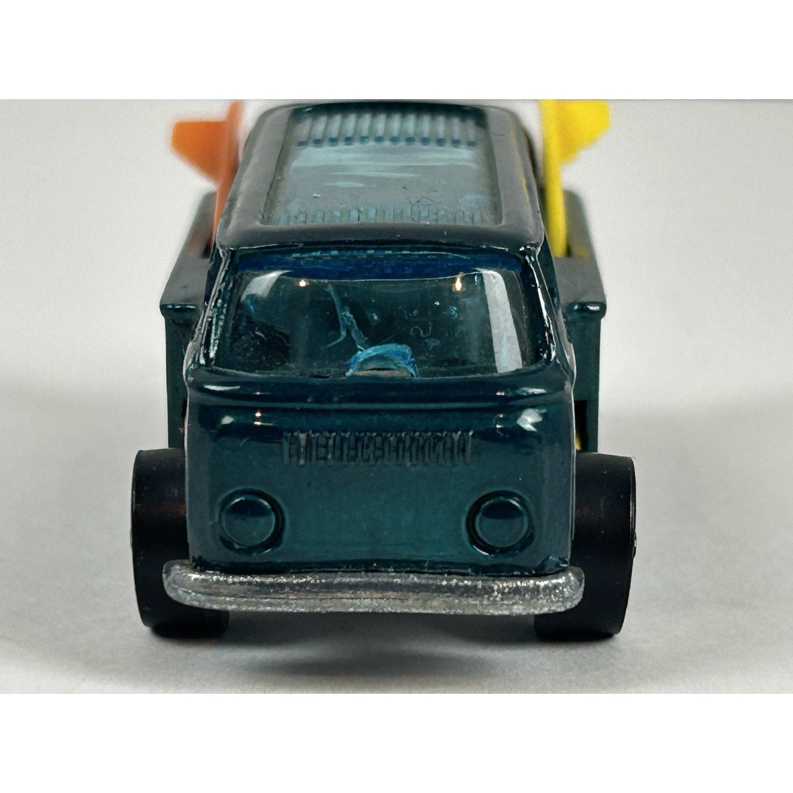 Vintage Hot Wheels Volkswagen Beach Bomb Redline 1969 Mattel HK Surfboards Pin