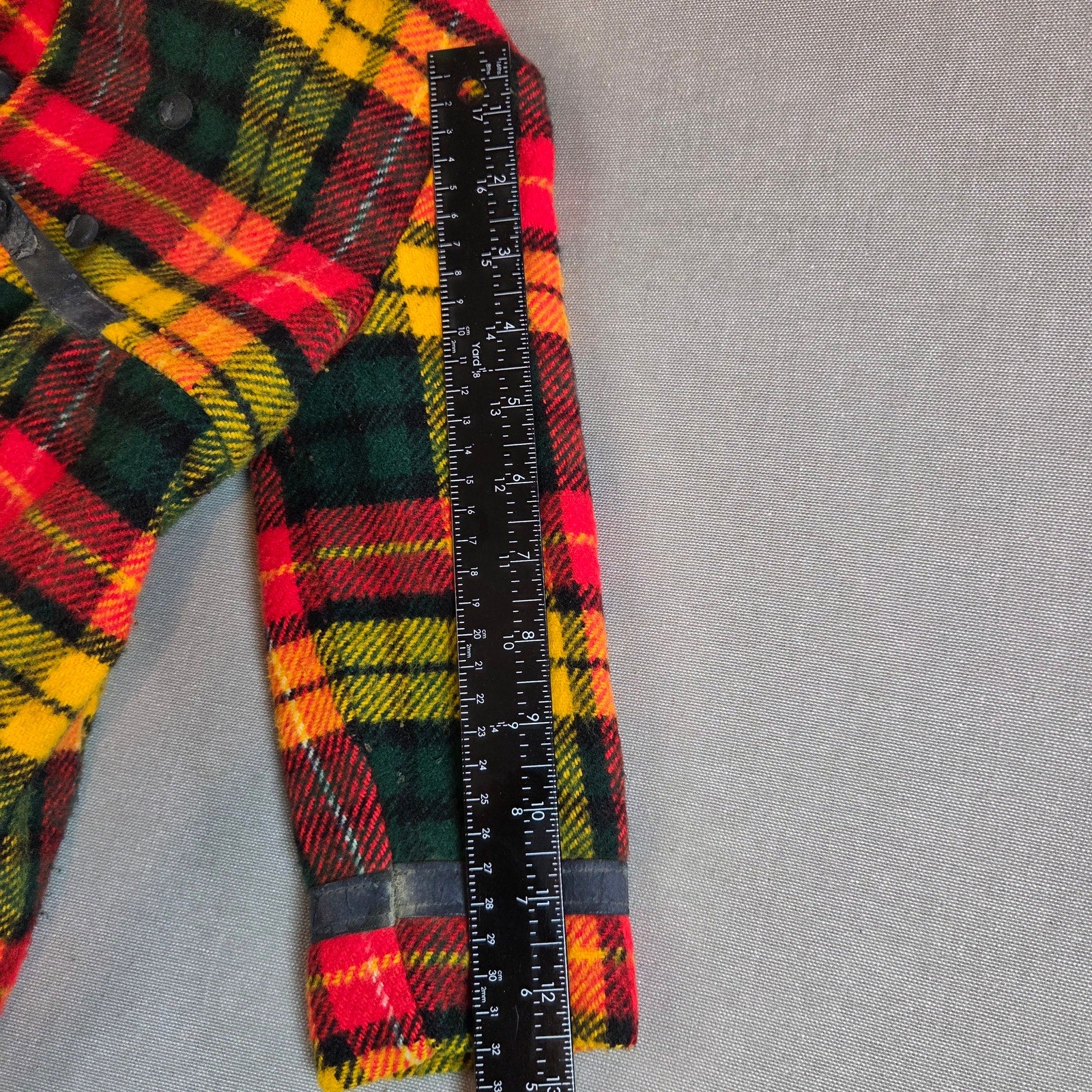 Vintage 60s 70s Girls Hooded Plaid Wool Blend Coat Belted Unbranded