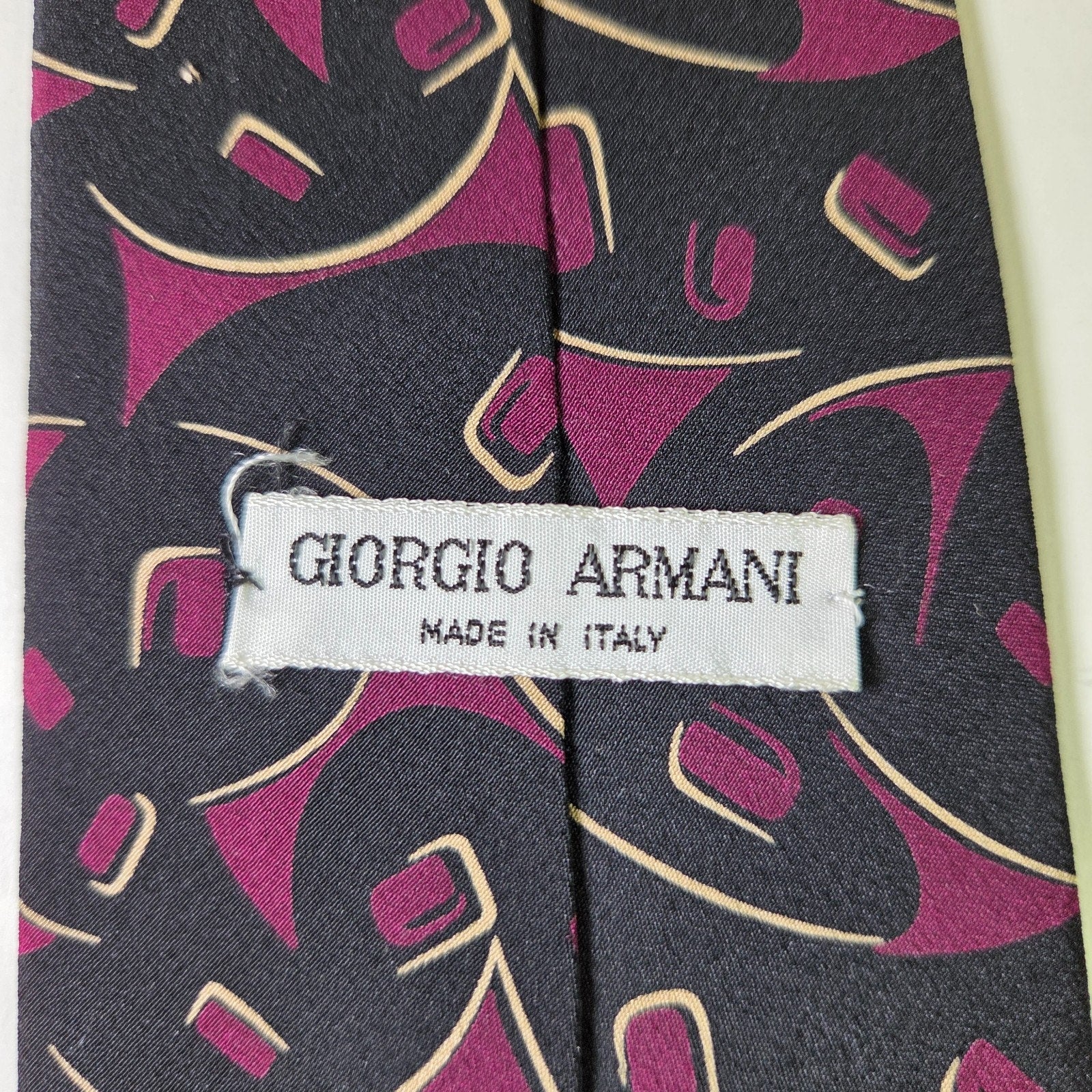 Giorgio Armani Silk Tie Black Purple Tan Geometric Abstract Italy 58x3.25