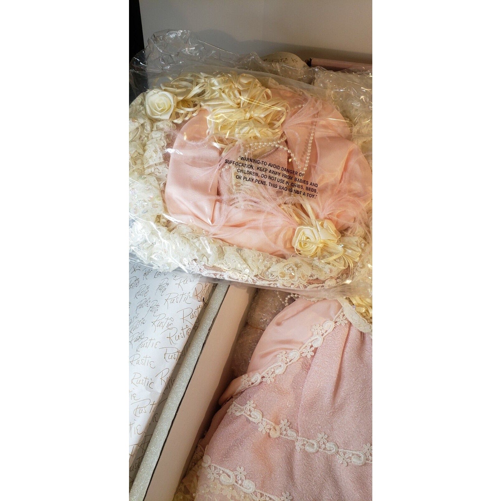Rustie Monique 29" Porcelain Doll LE 52/1500 Welden Museum COA Hat Boxed Vtg