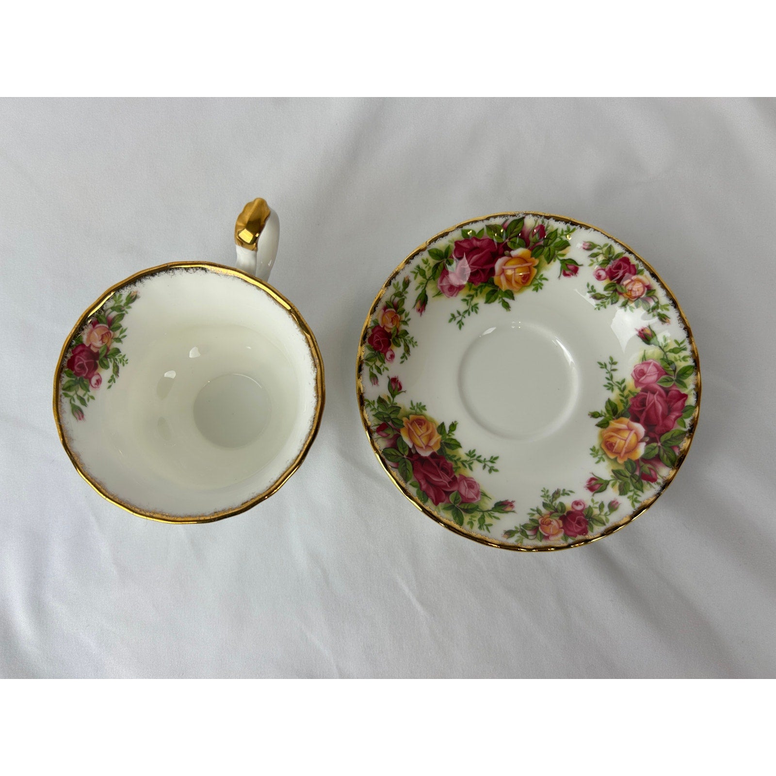 Vintage Royal Albert Old Country Roses Tea Cup and Saucer Bone China