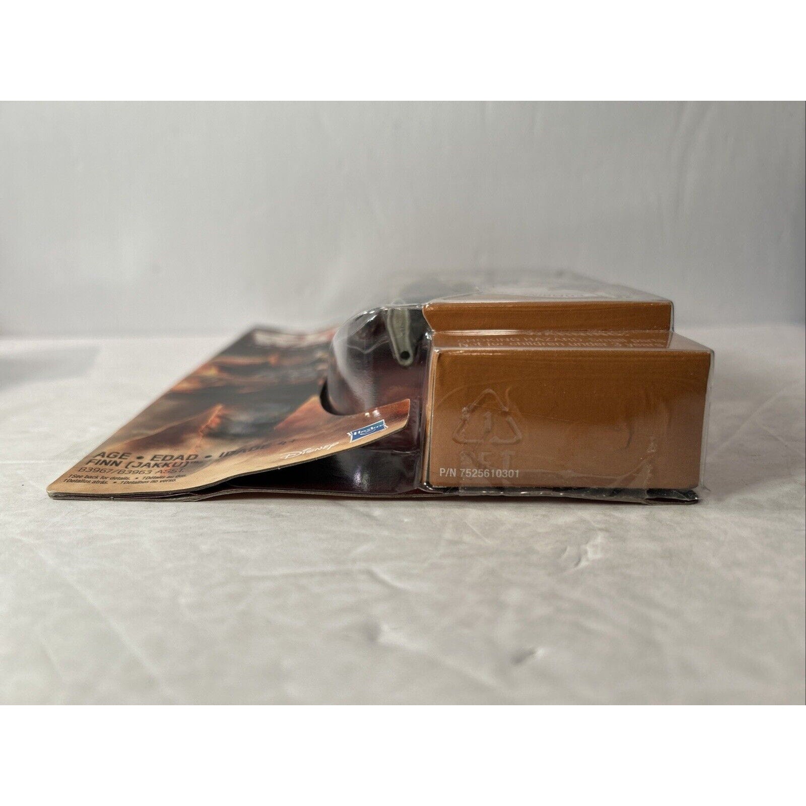 Star Wars 2015 The Force Awakens - Lot of 2 - Rey and Finn