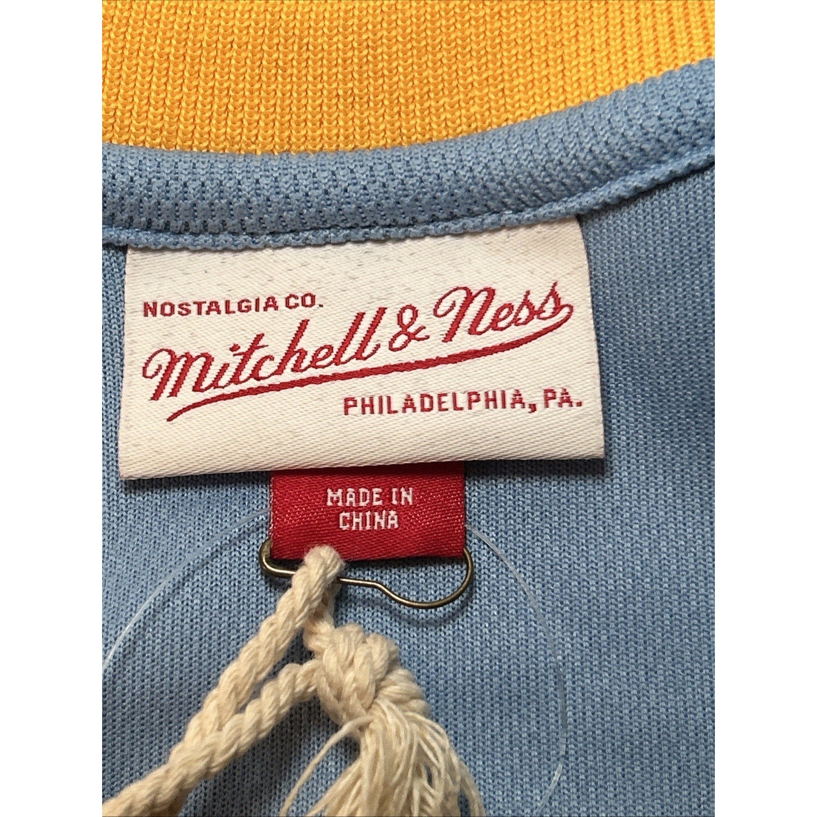 Kobe Bryant #8 2001-02 MPLS Lakers Mitchell & Ness Authentic Jersey 5XL