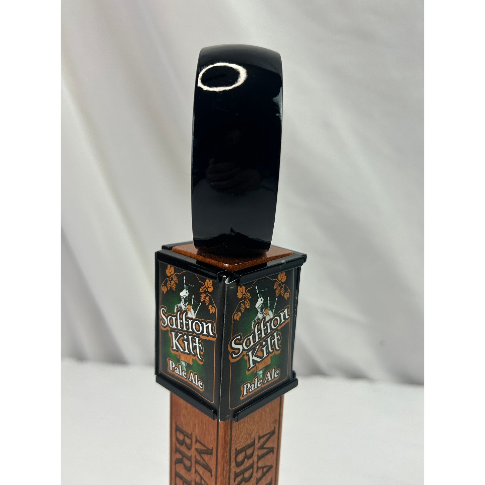 Mankato Brewery Saffron Kilt Pale Ale Beer Tap Handle Minnesota 2010 Wood