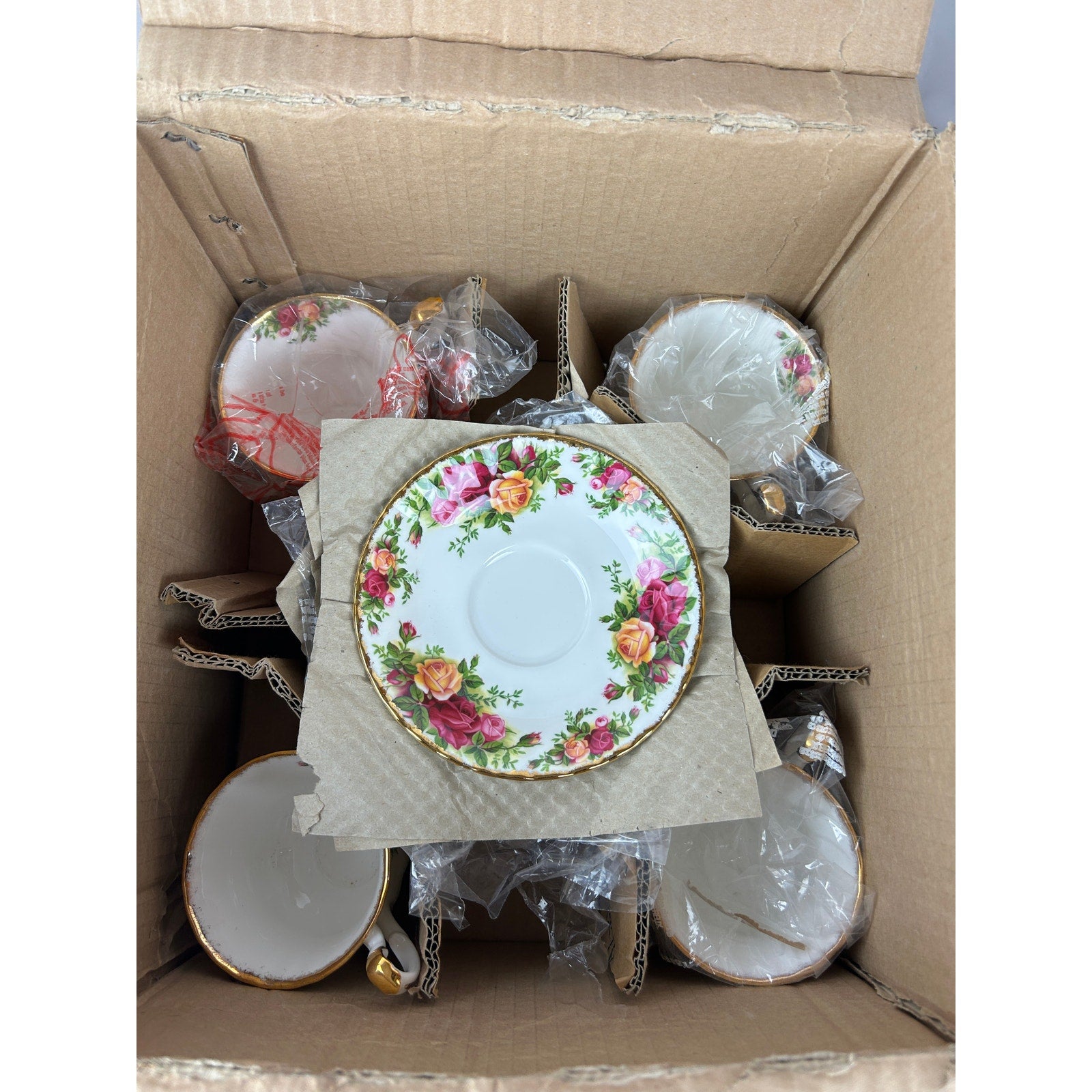 Vintage Royal Albert Old Country Roses China 4 Complete Settings, Mint Condition