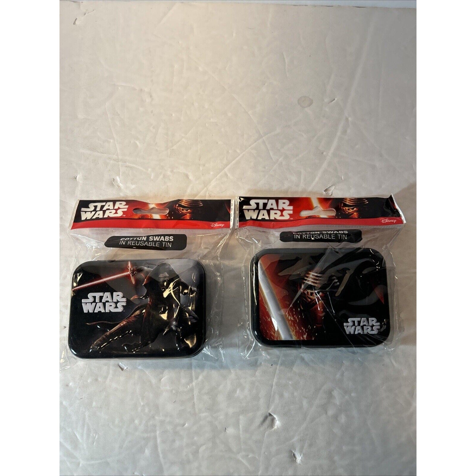 Star Wars Mini Tins featuring Kylo Ren Cotton Buds Lot of 2 NIP
