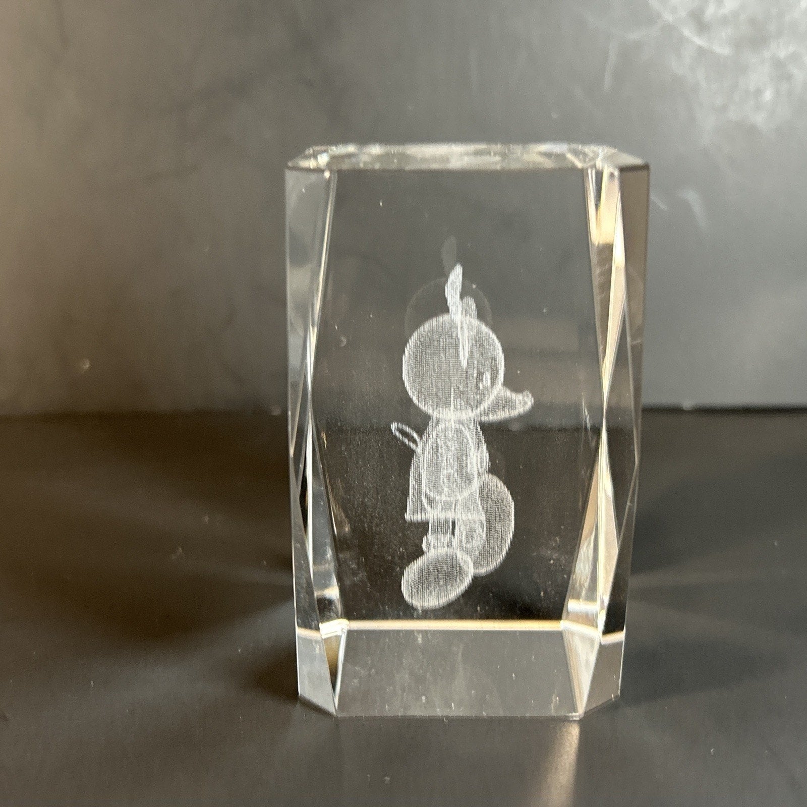 Bashful Mickey Mouse 3d Etched Disney Crystal Glass 3"x2" Paper Weight