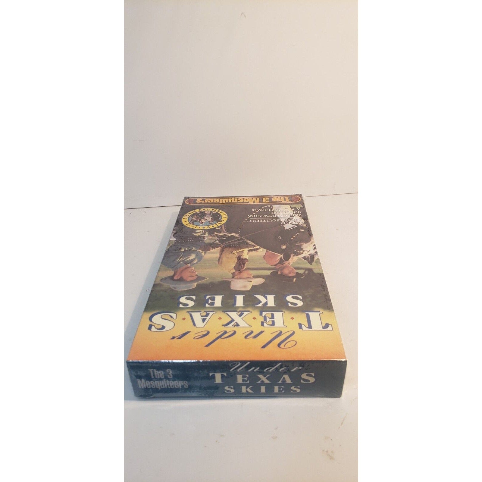 Three Mesquiteers, The - Under Texas Skies (VHS, 1992) New Sealed
