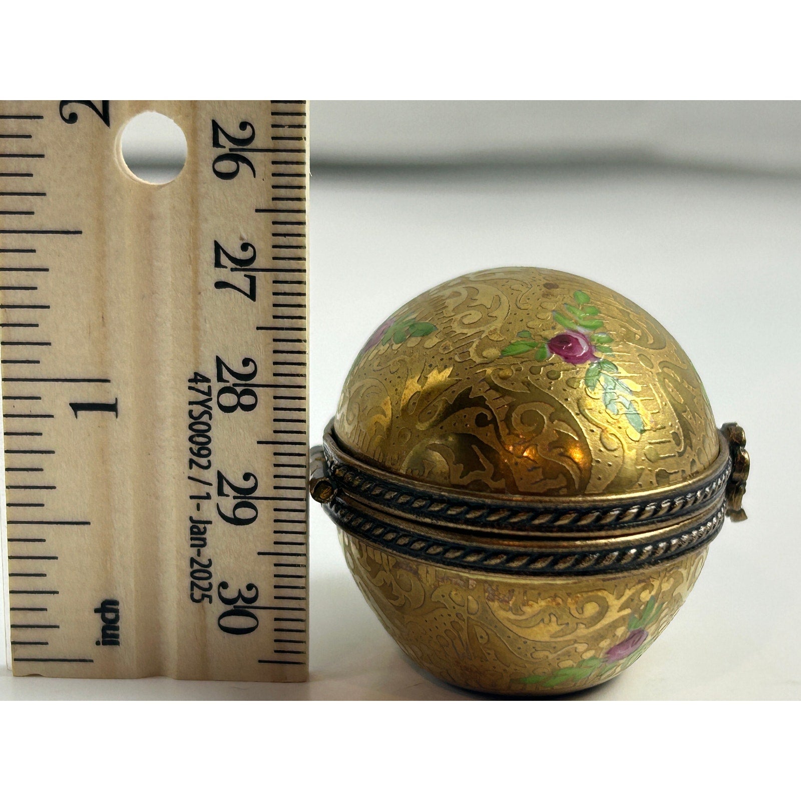 Limoges France Incrustation Trinket Box Hand Painted Roses Raised Gold Oval