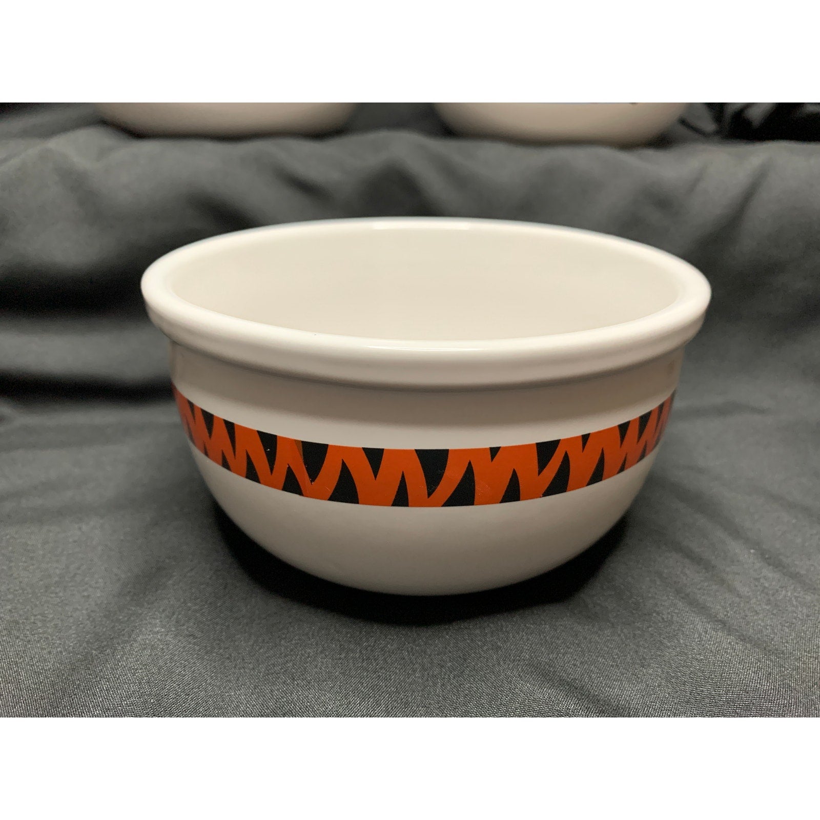 Kellogg's Tony the Tiger & Toucan Sam Ceramic Cereal Bowls Lot of 3 Set