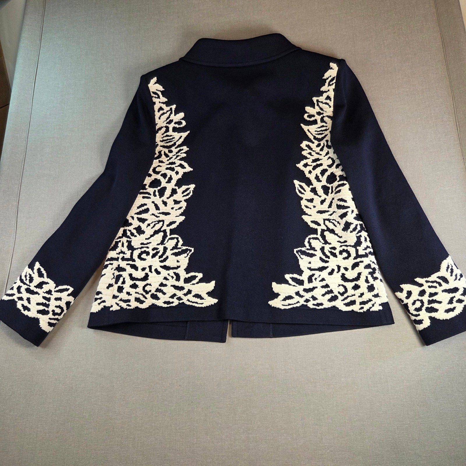 St. John Collection Sweater Blazer Women’s 10 Navy White Knit Jacket USA Made