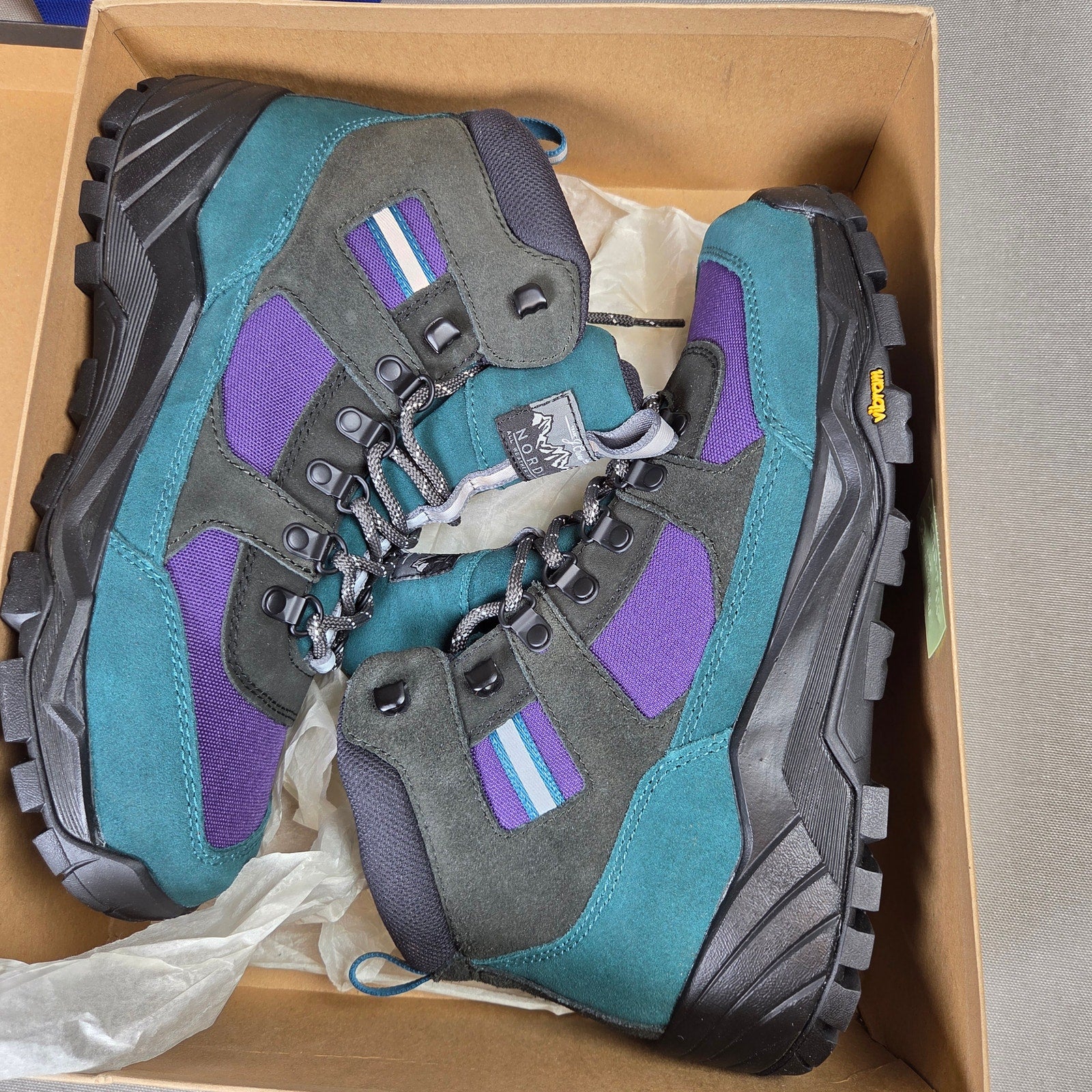 J.Crew Nordic Hiker Boots AZ842 Vibram Purple Multi Size 10 New Box