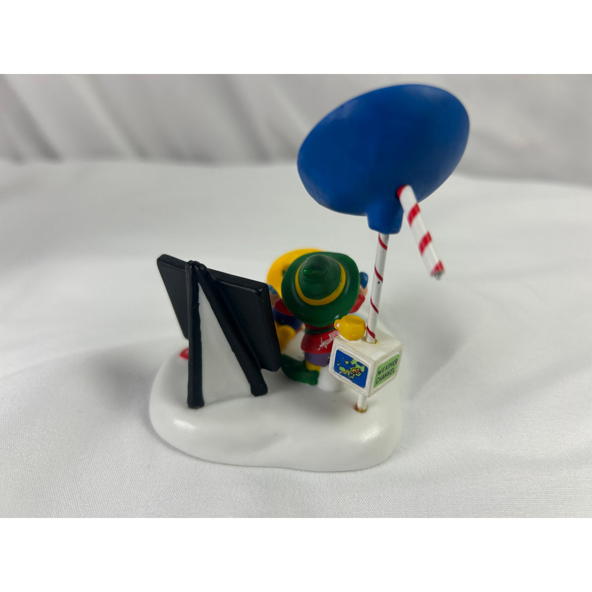 Dept 56 Santa's Flight Planning Team 57206 North Pole Village 2005 Retired