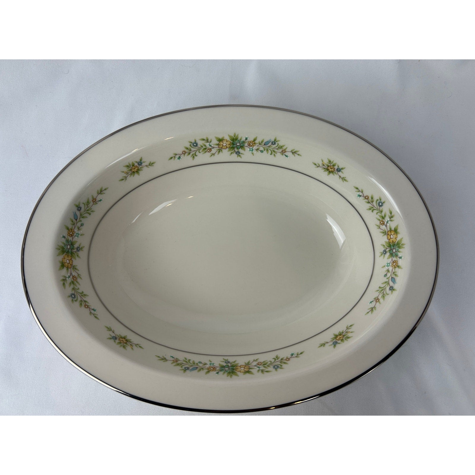 Noritake Christina 7056 Oval Vegetable Serving Bowl 12 Inch Ivory China