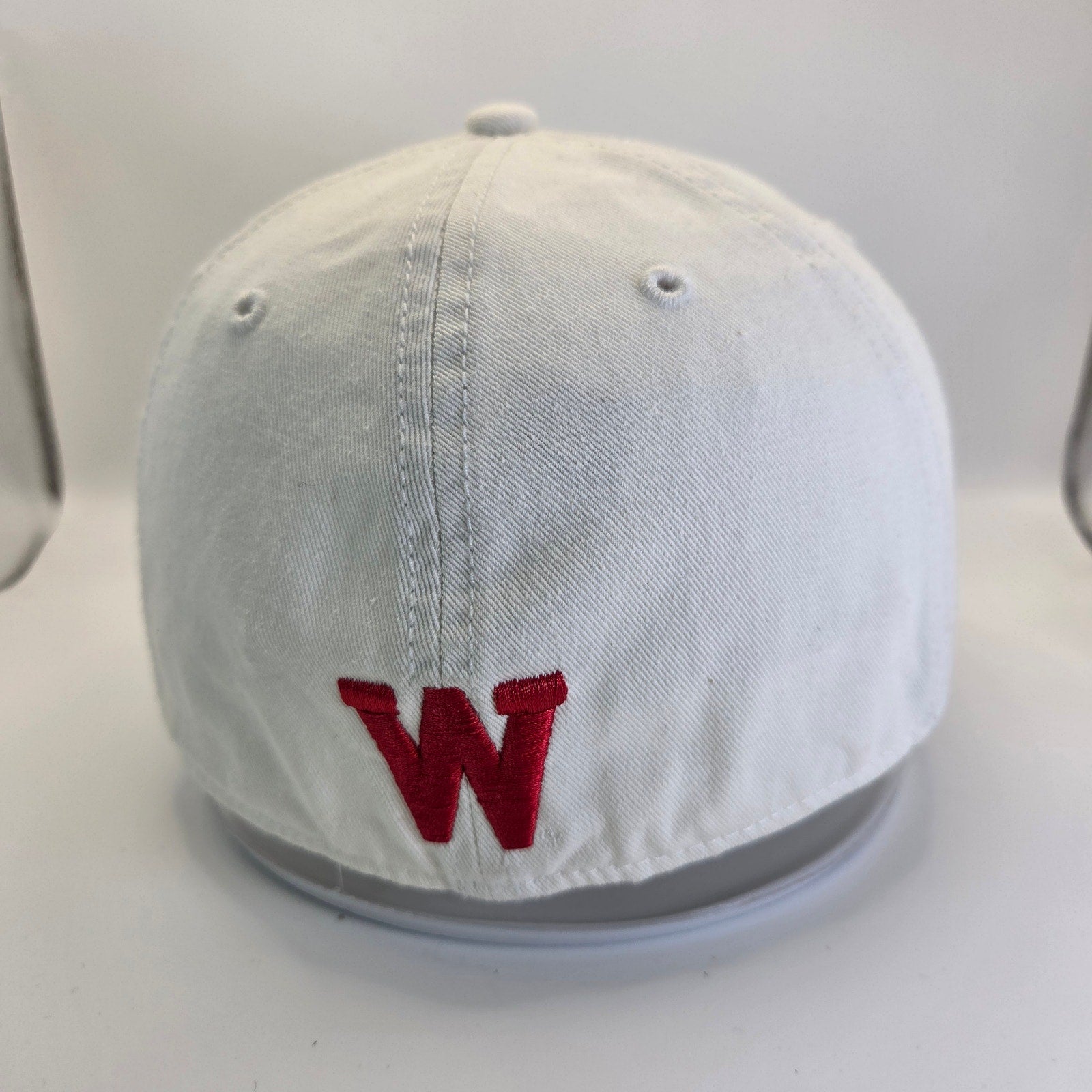 Wisconsin Badgers ’47 Brand Fitted Baseball Hat Cap White Cotton Size S