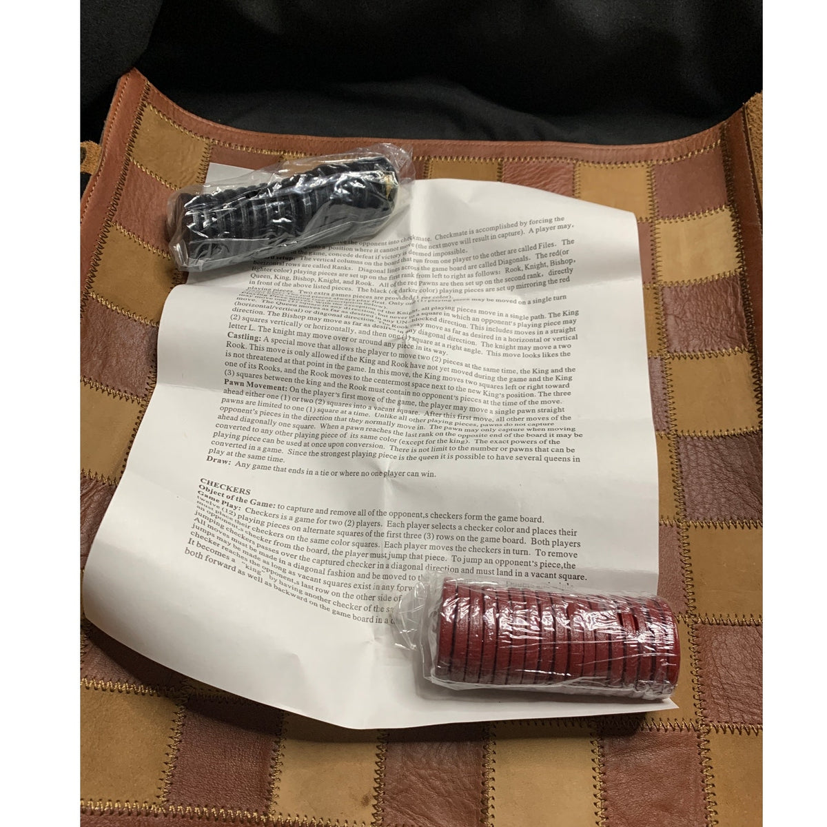 Vintage Marlboro Leather Roll Up Chess Checkers Travel Game Complete 34 Pieces